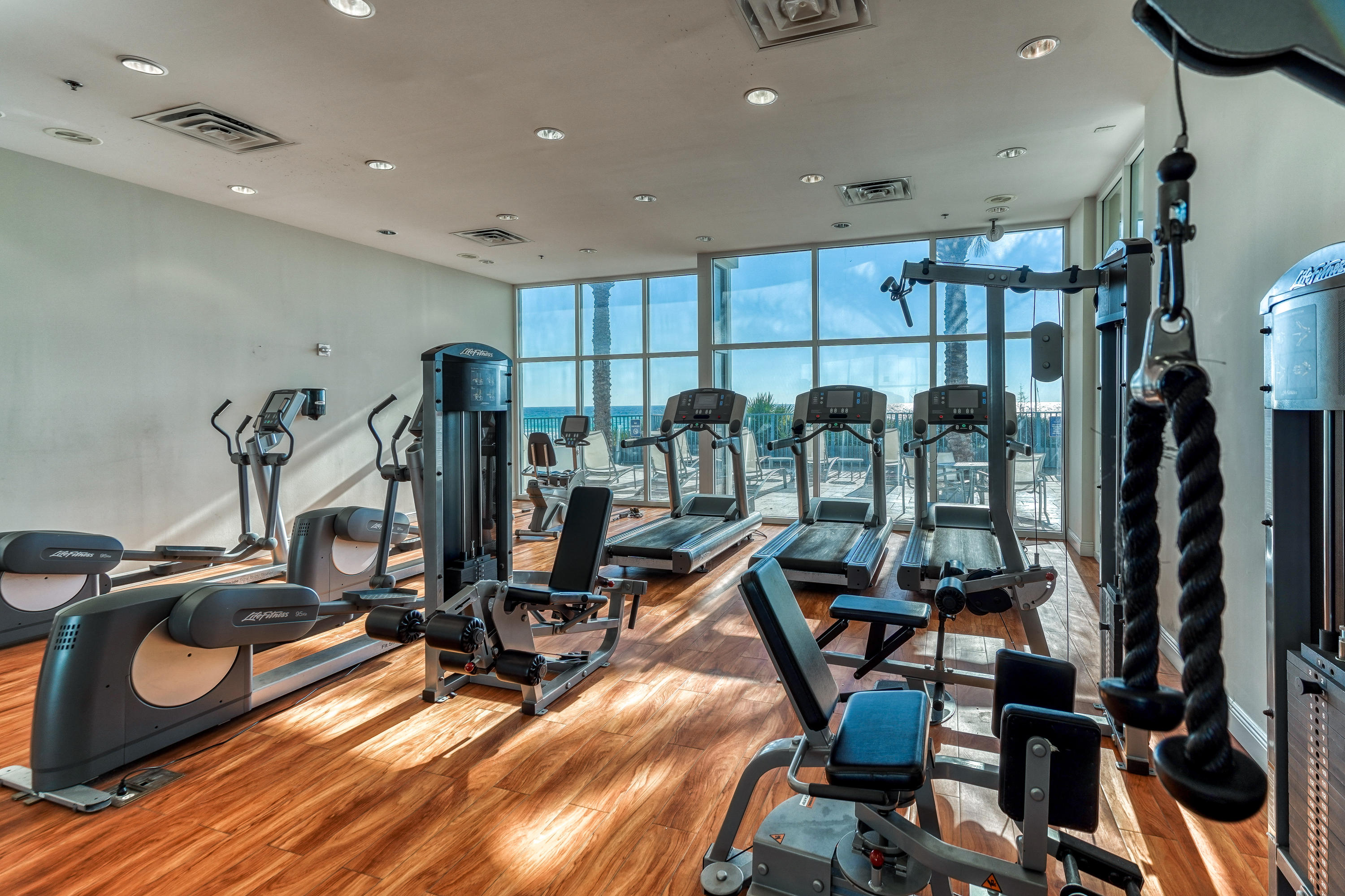 Sterling Breeze - Residential