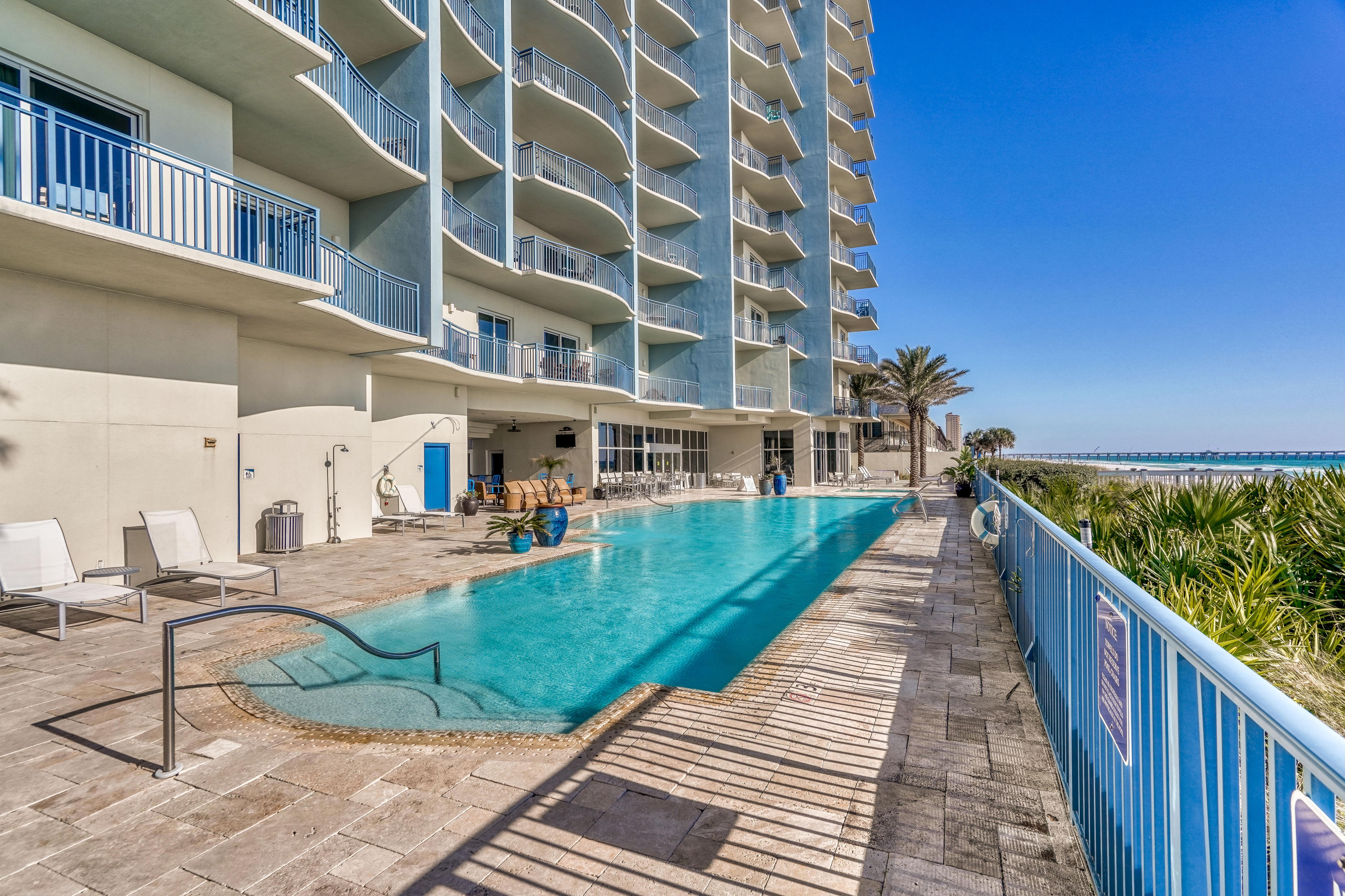 Sterling Breeze - Residential