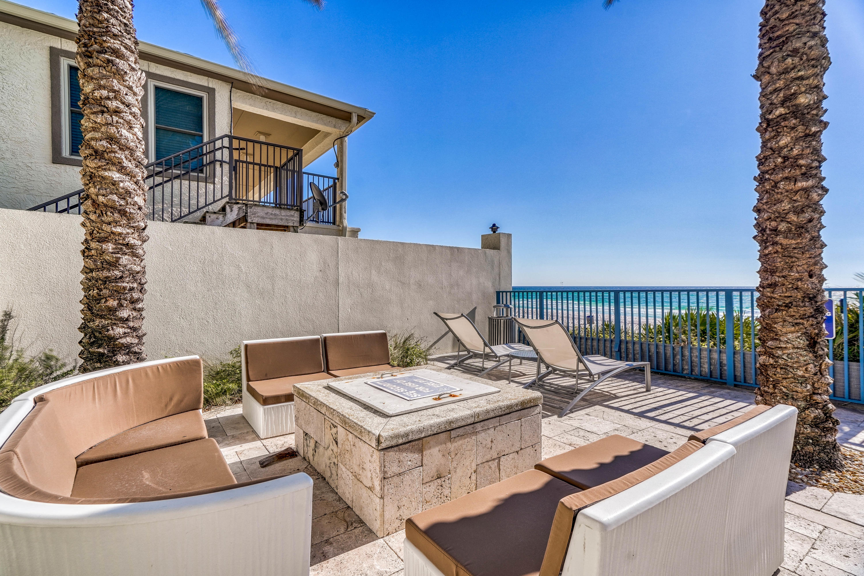 Sterling Breeze - Residential