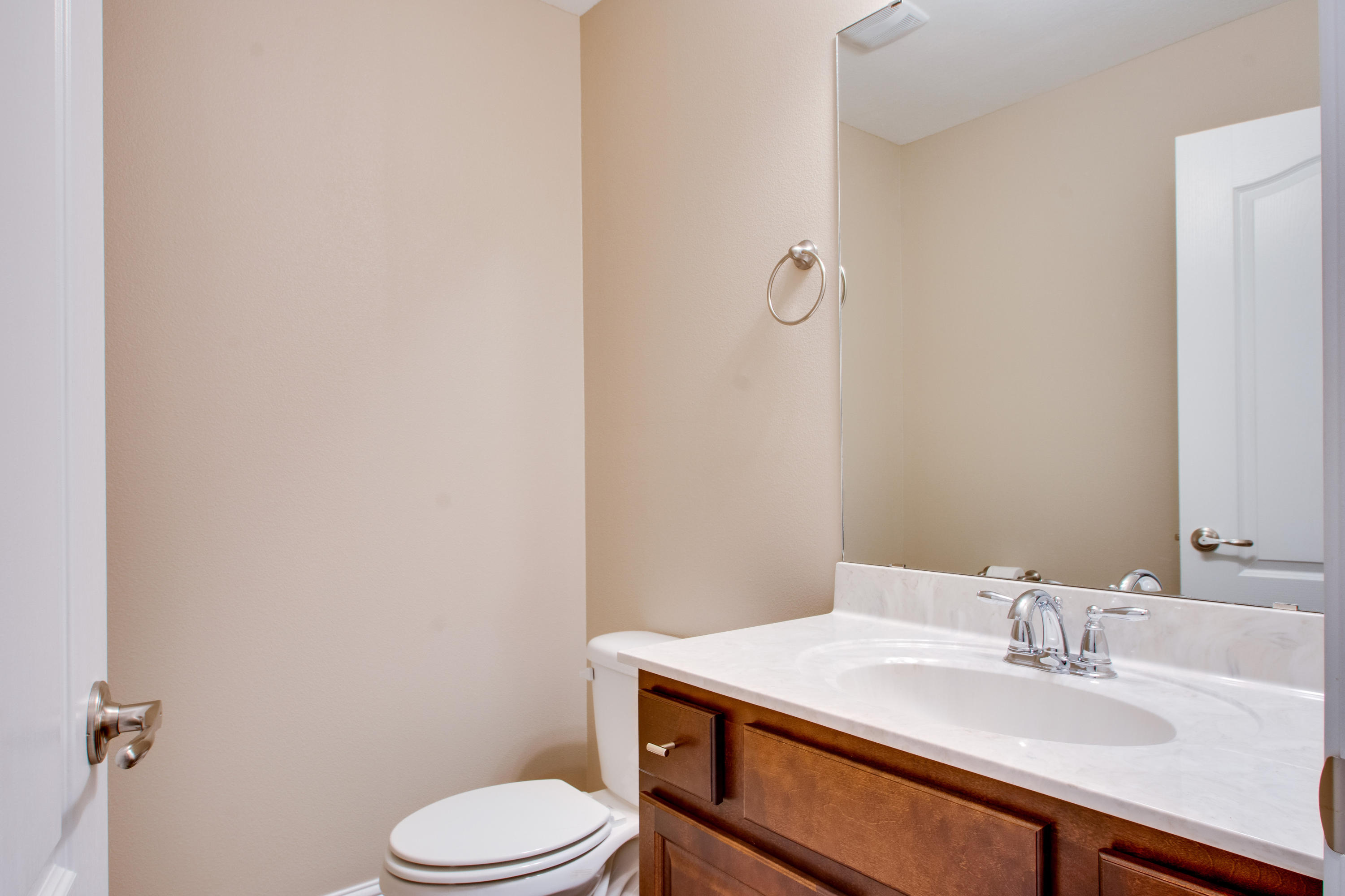 BROOKE ESTATES PH III - Residential Lease