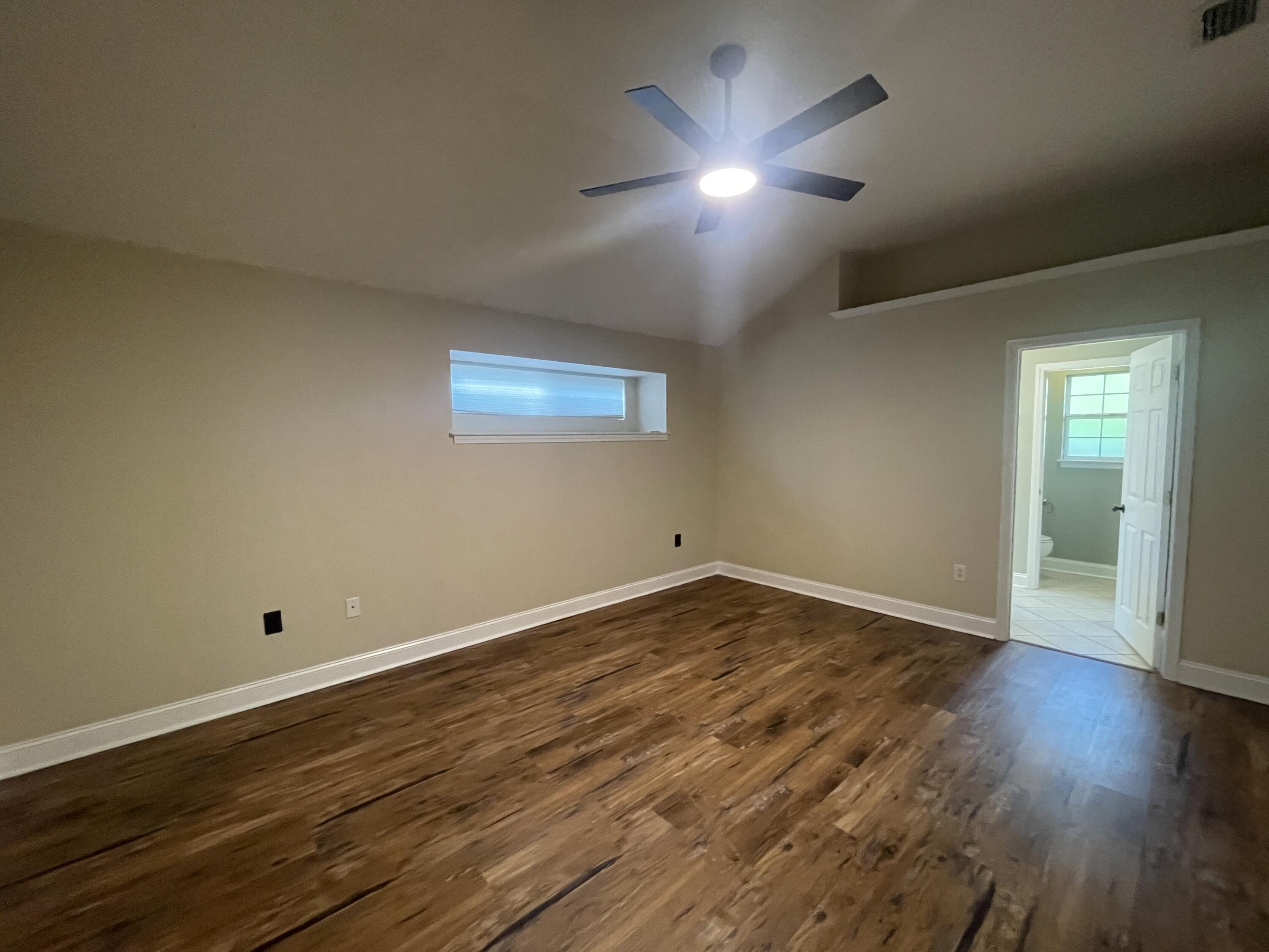 SHALIMAR OAKS - Residential Lease