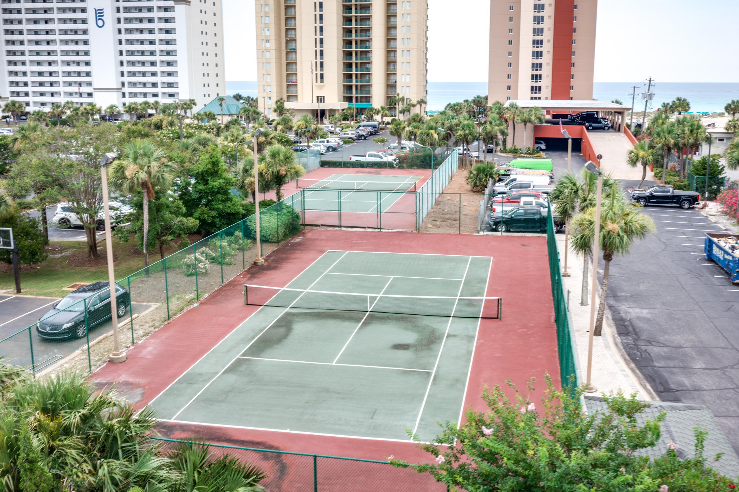DESTIN TOWERS CONDO - Residential