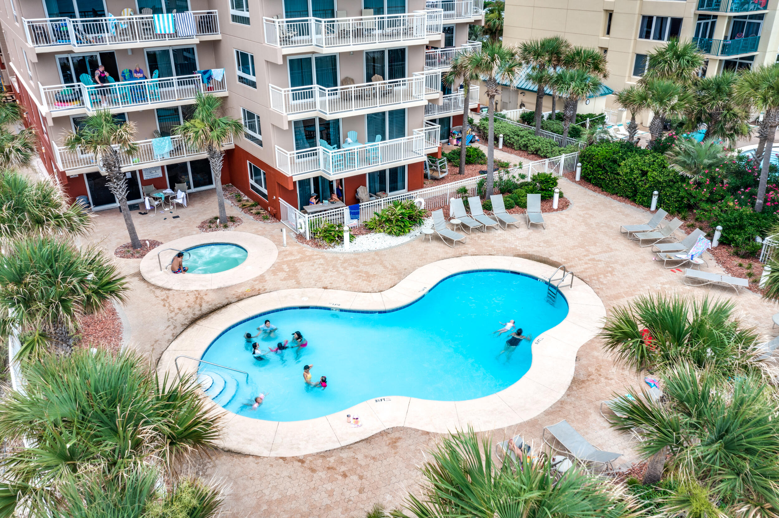 DESTIN TOWERS CONDO - Residential