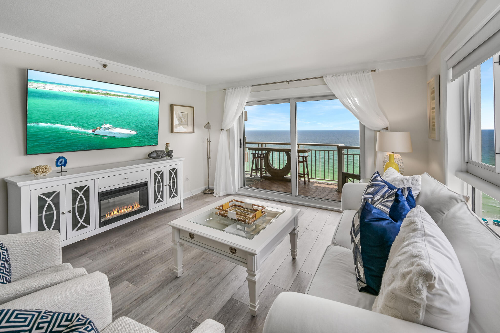 DESTIN TOWERS CONDO - Residential