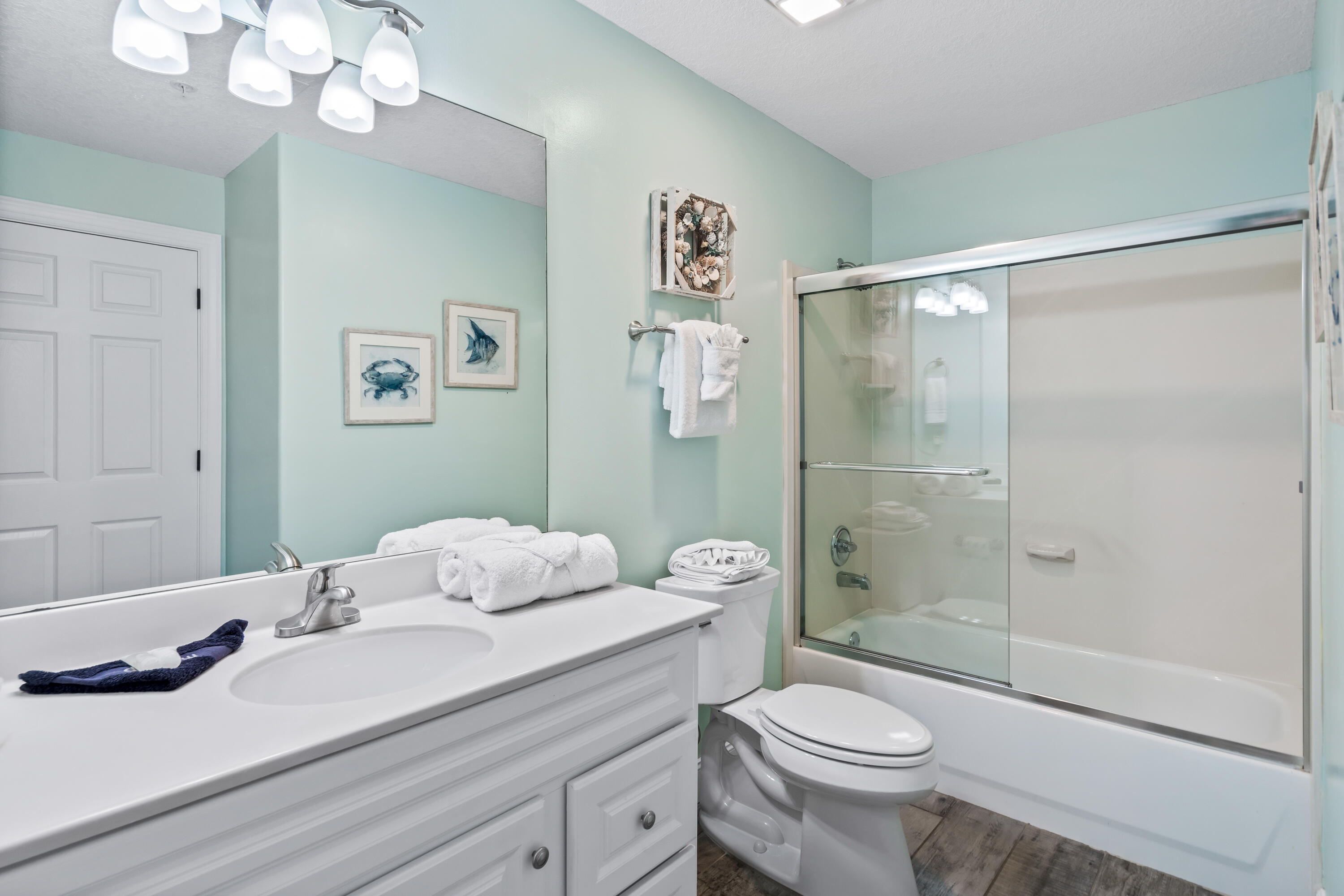 EMERALD ISLE - Residential