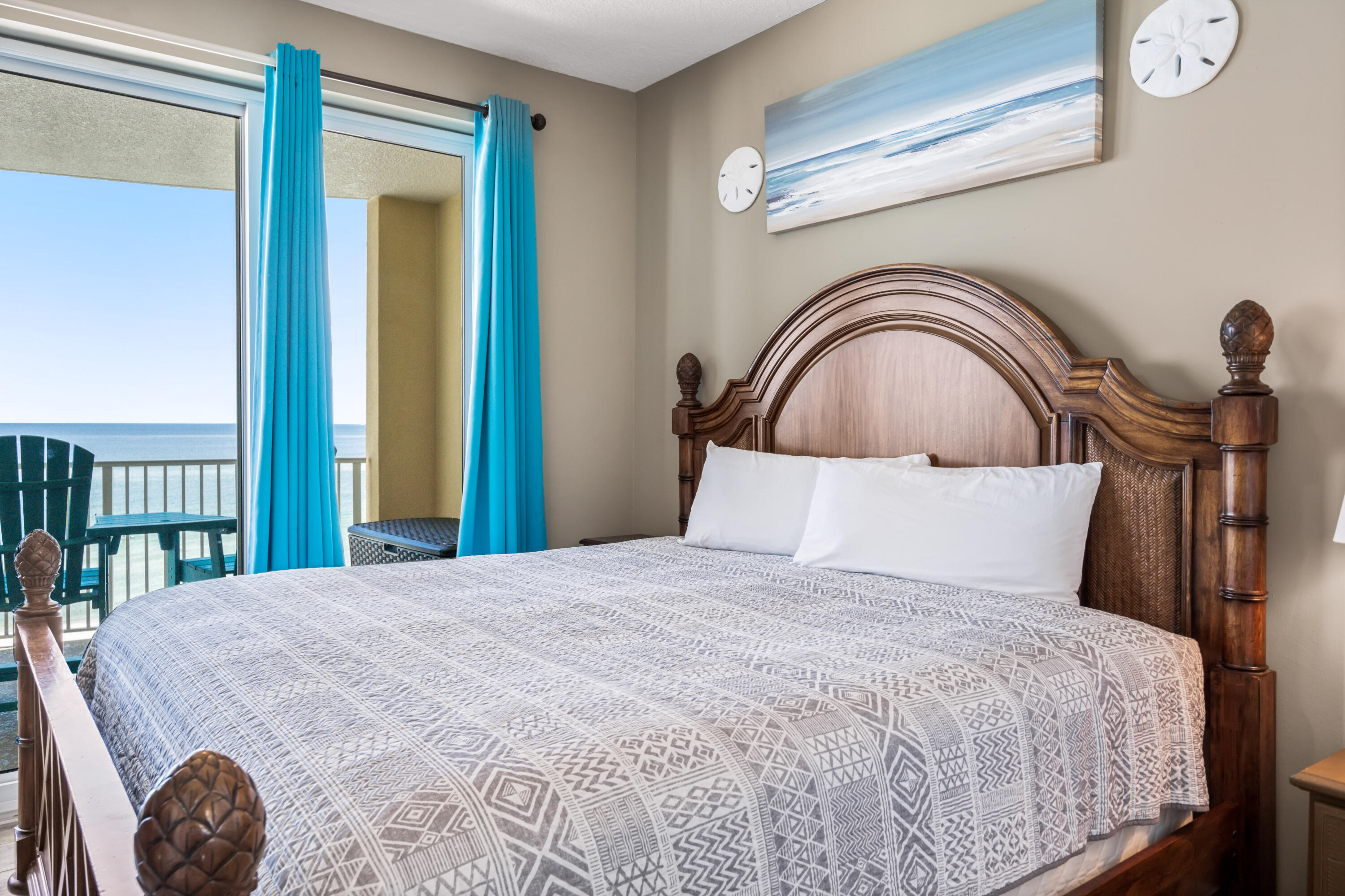 EMERALD ISLE - Residential