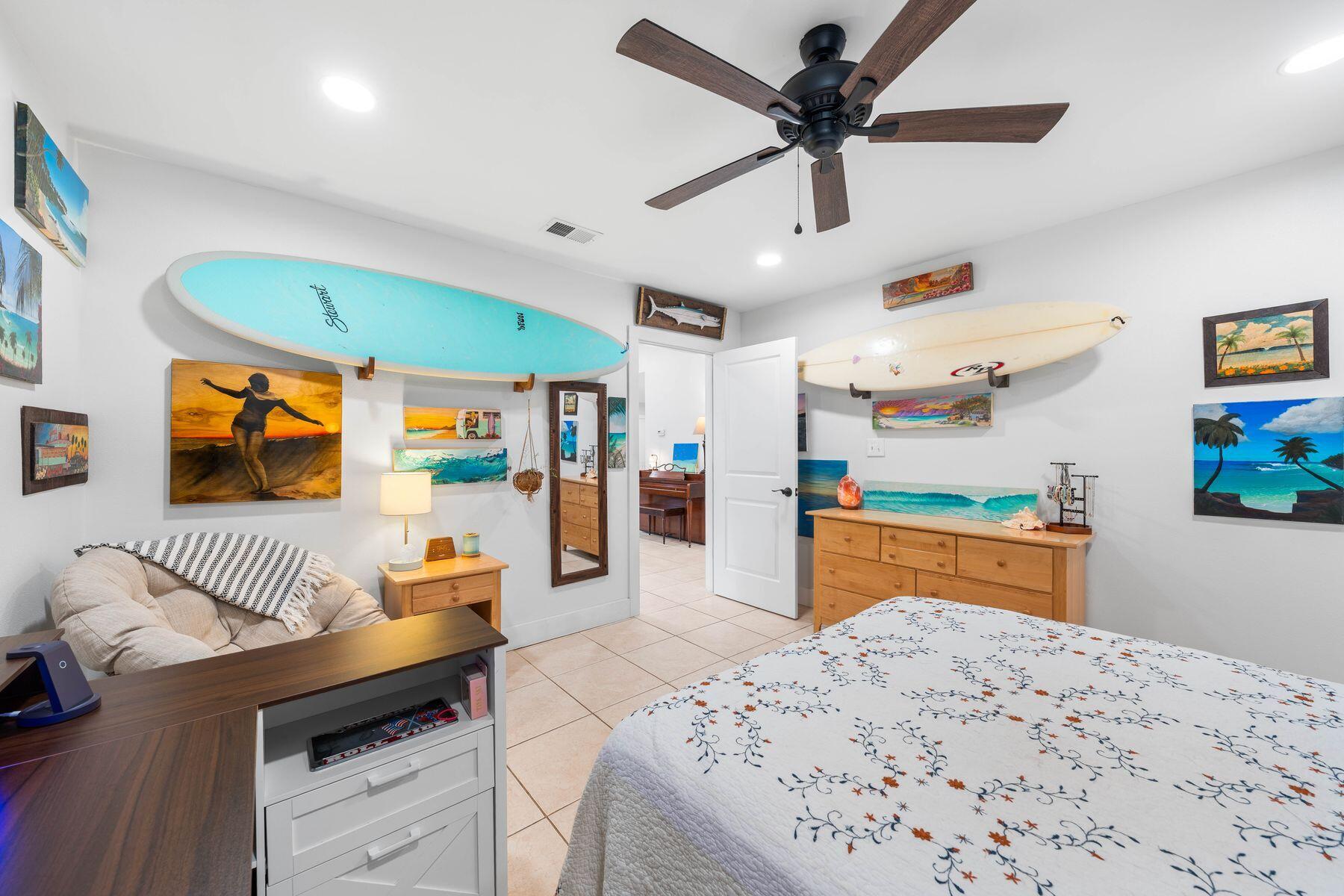 WHISPERING OAKS - Residential