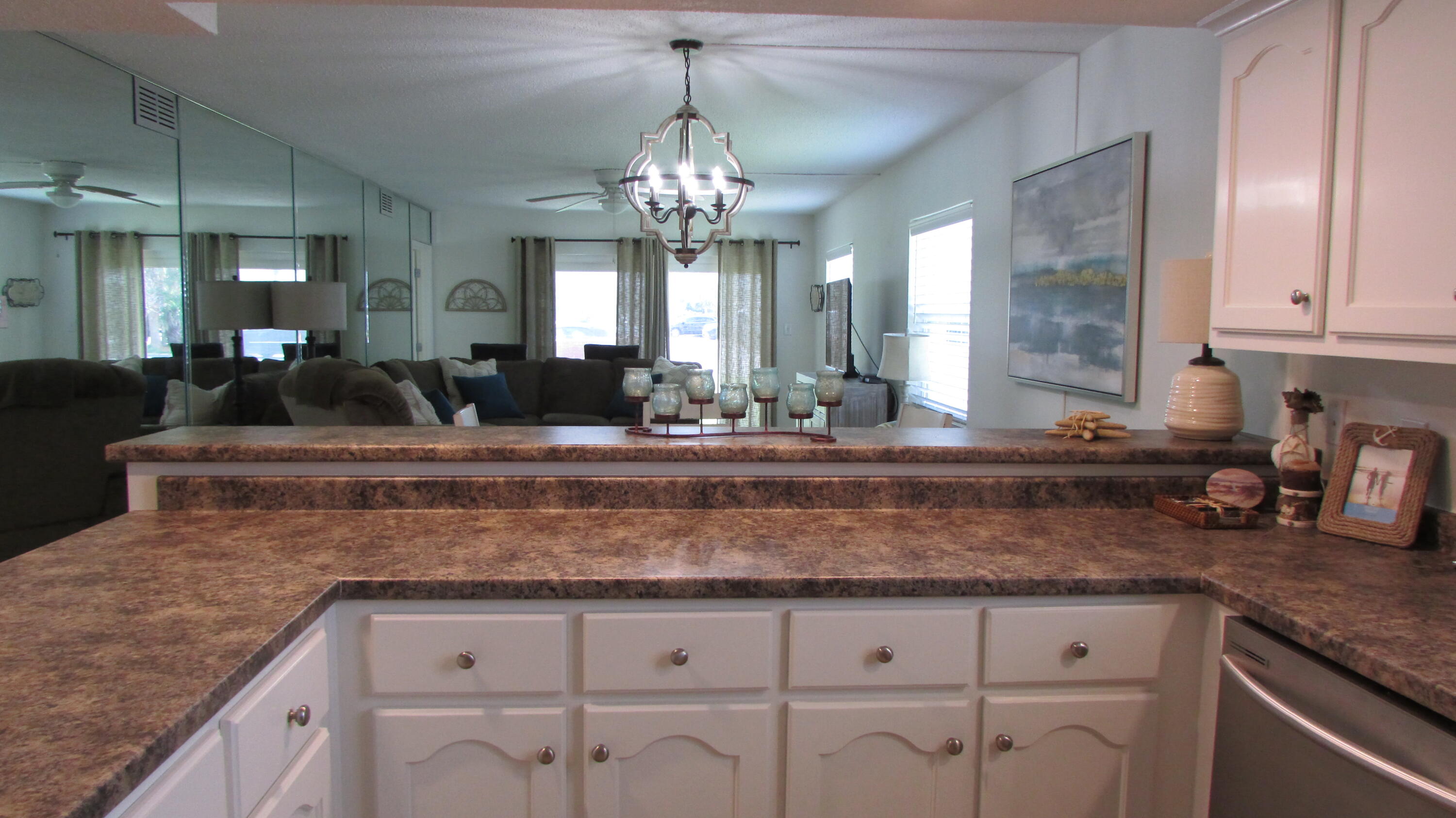 EL MATADOR CONDO - Residential