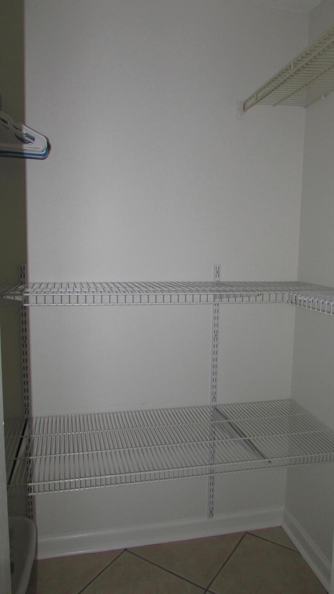 EL MATADOR CONDO - Residential