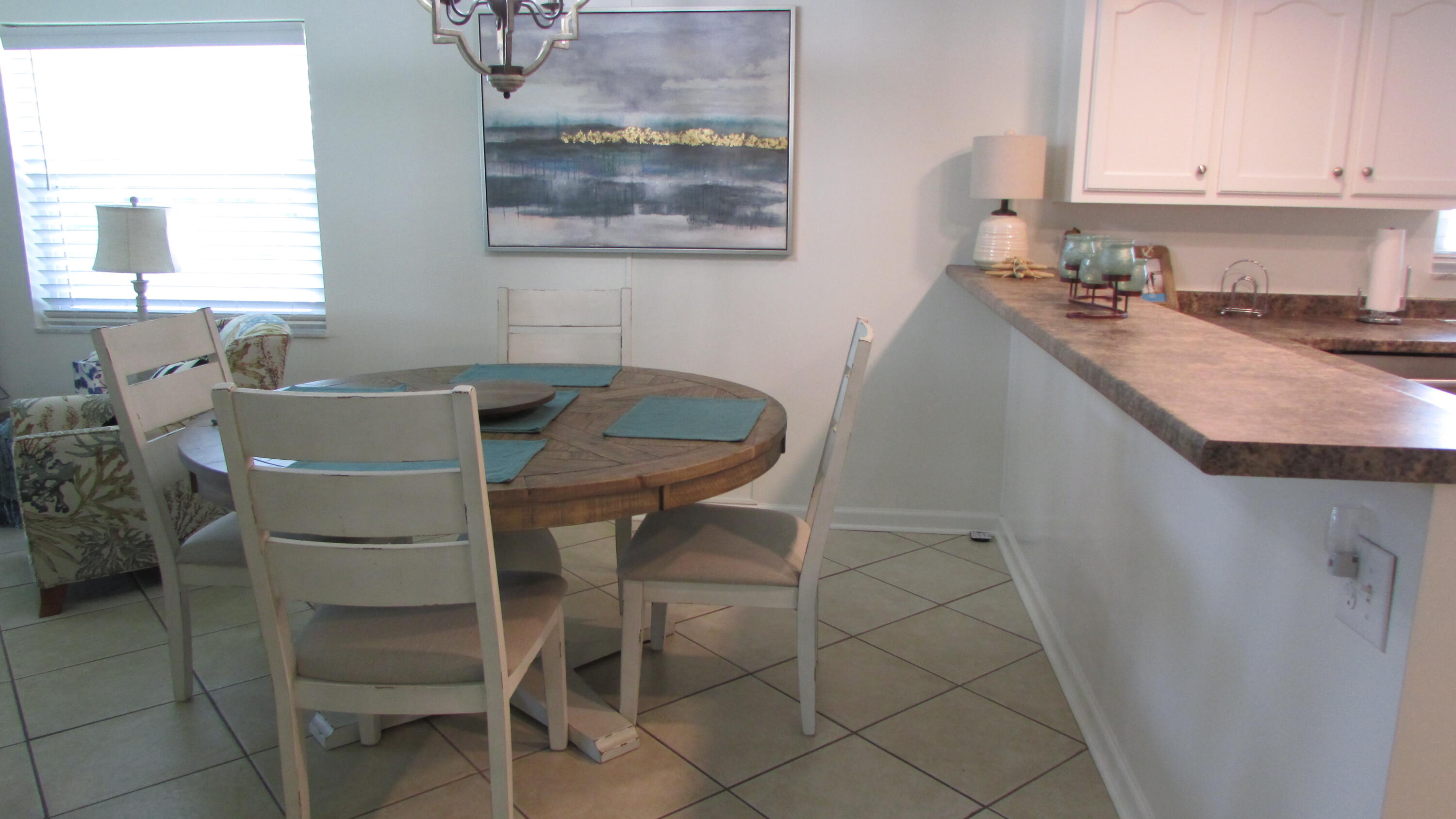 EL MATADOR CONDO - Residential