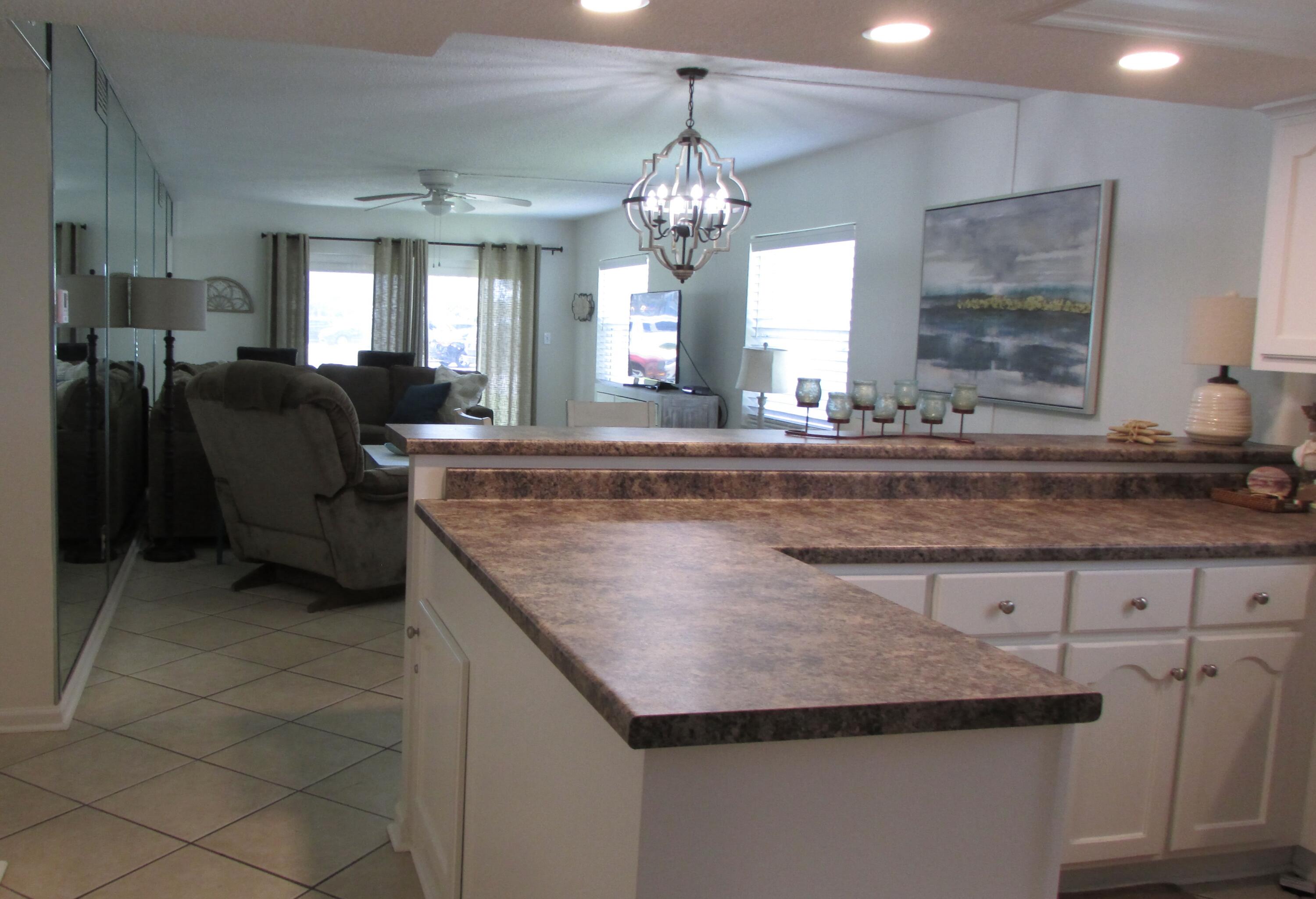 EL MATADOR CONDO - Residential