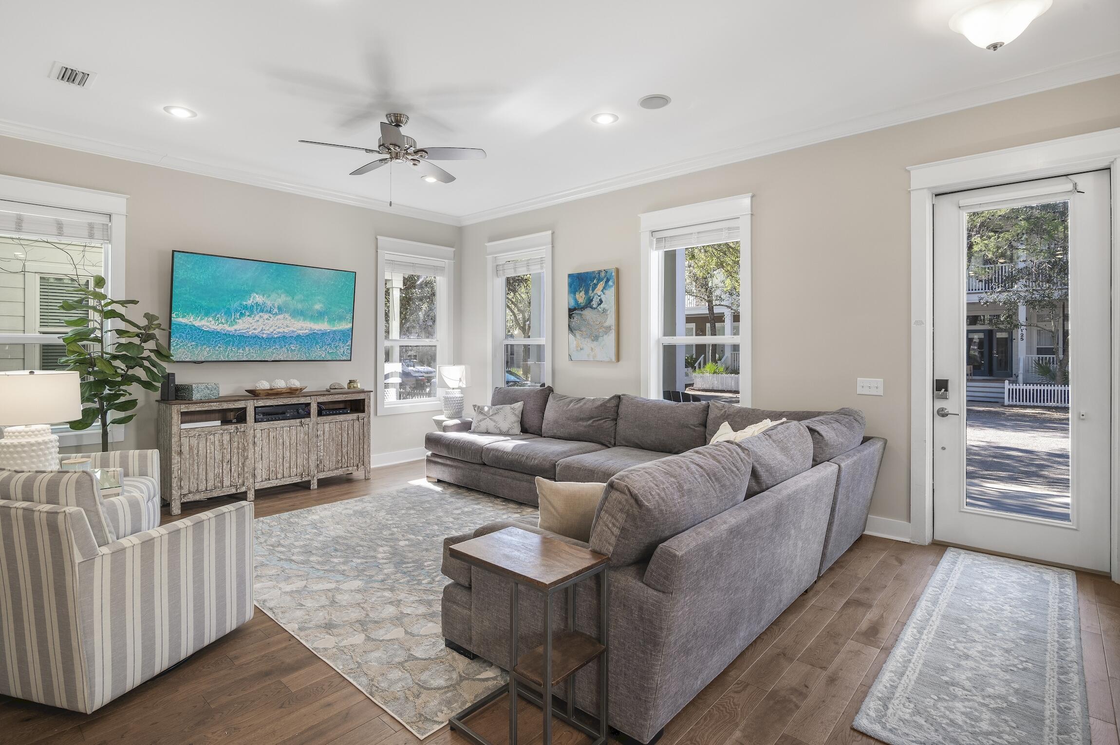 SUMMER'S EDGE - Residential