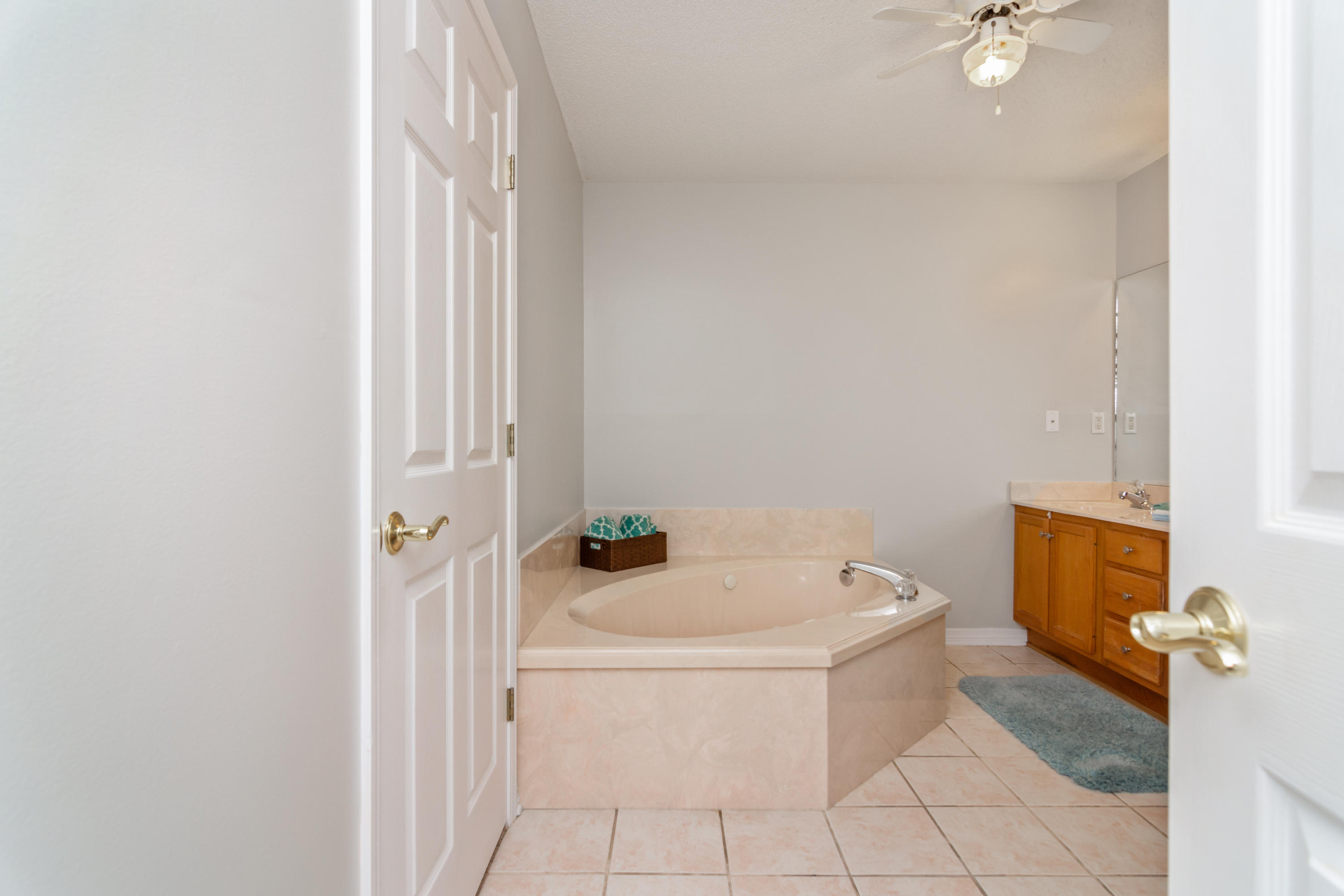 MAGNOLIA SHORES S/D - Residential