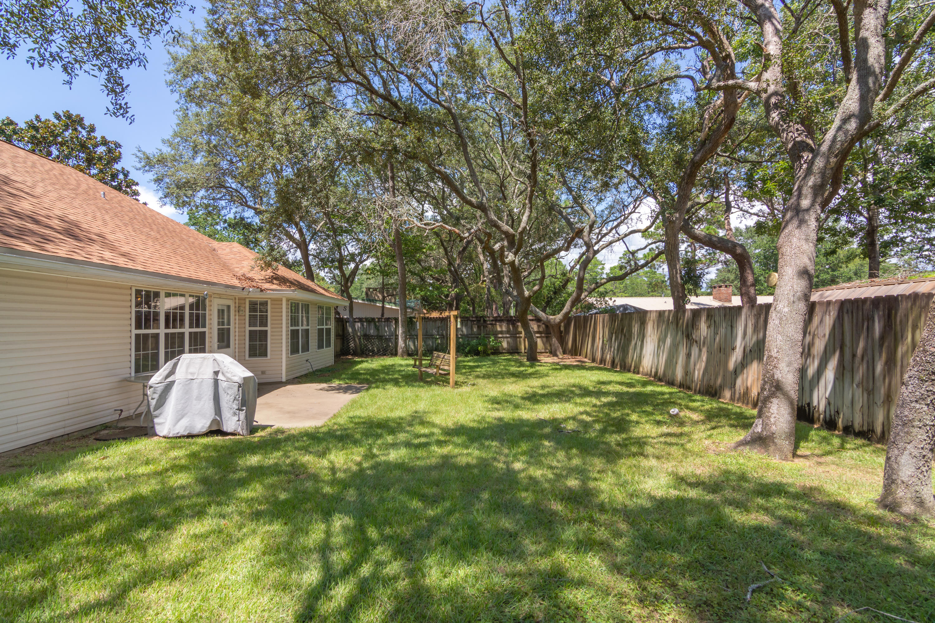 MAGNOLIA SHORES S/D - Residential