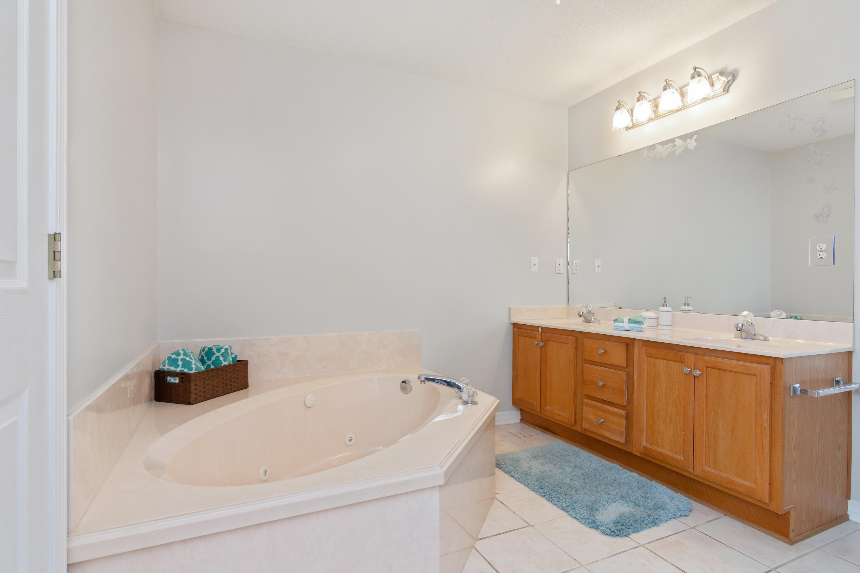 MAGNOLIA SHORES S/D - Residential