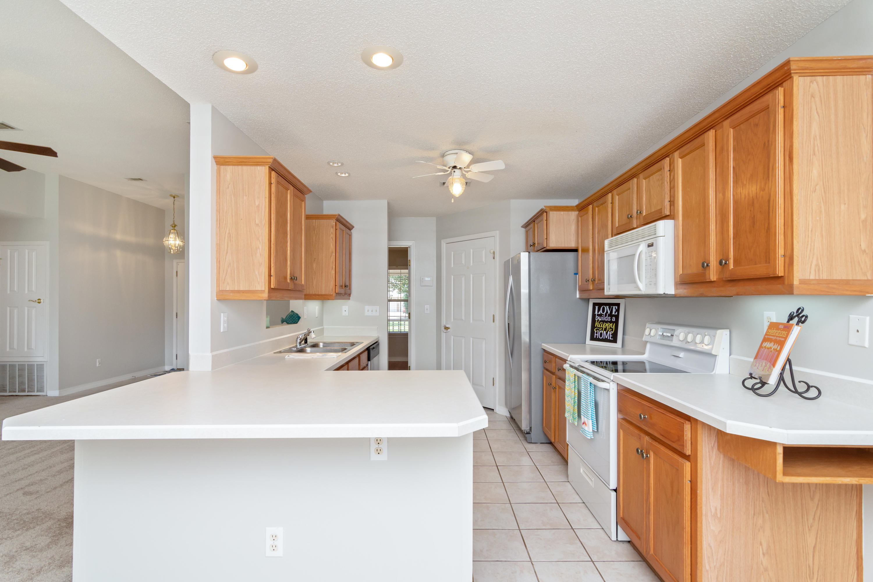 MAGNOLIA SHORES S/D - Residential