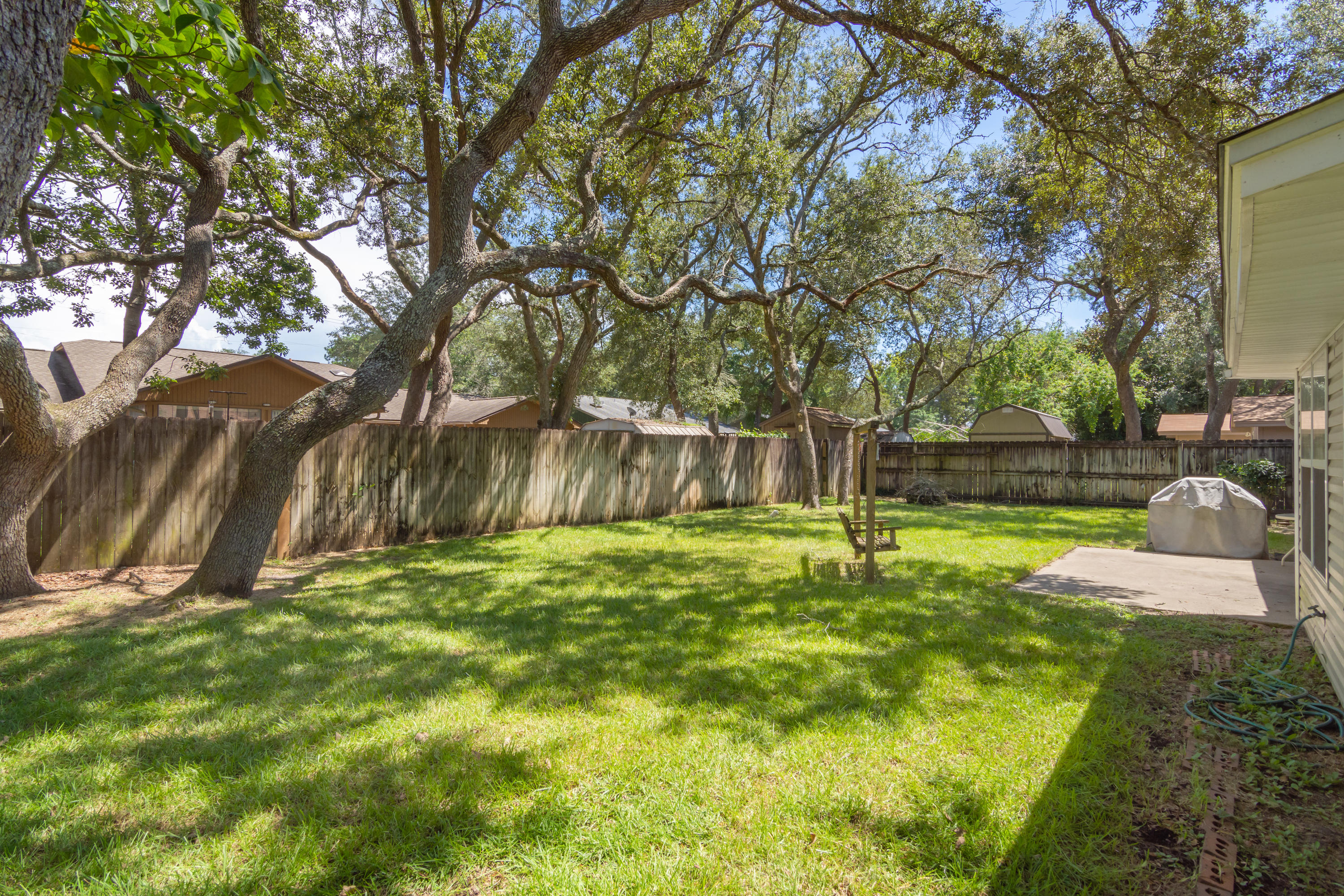 MAGNOLIA SHORES S/D - Residential