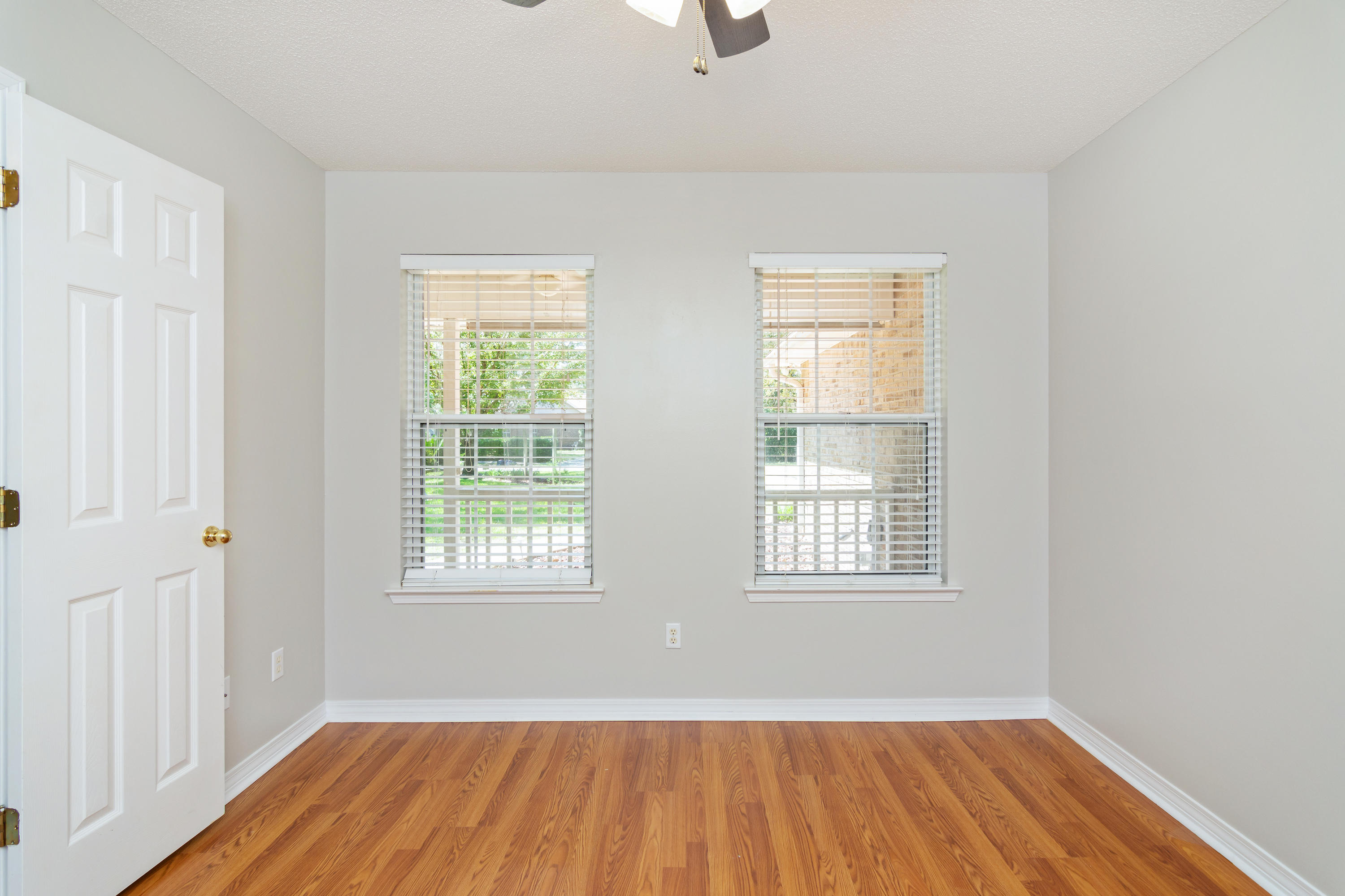 MAGNOLIA SHORES S/D - Residential