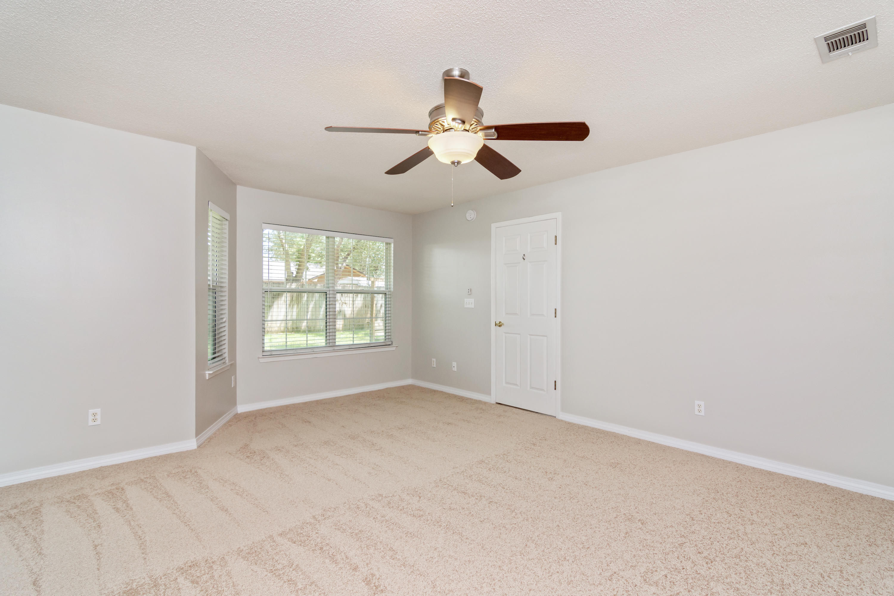 MAGNOLIA SHORES S/D - Residential