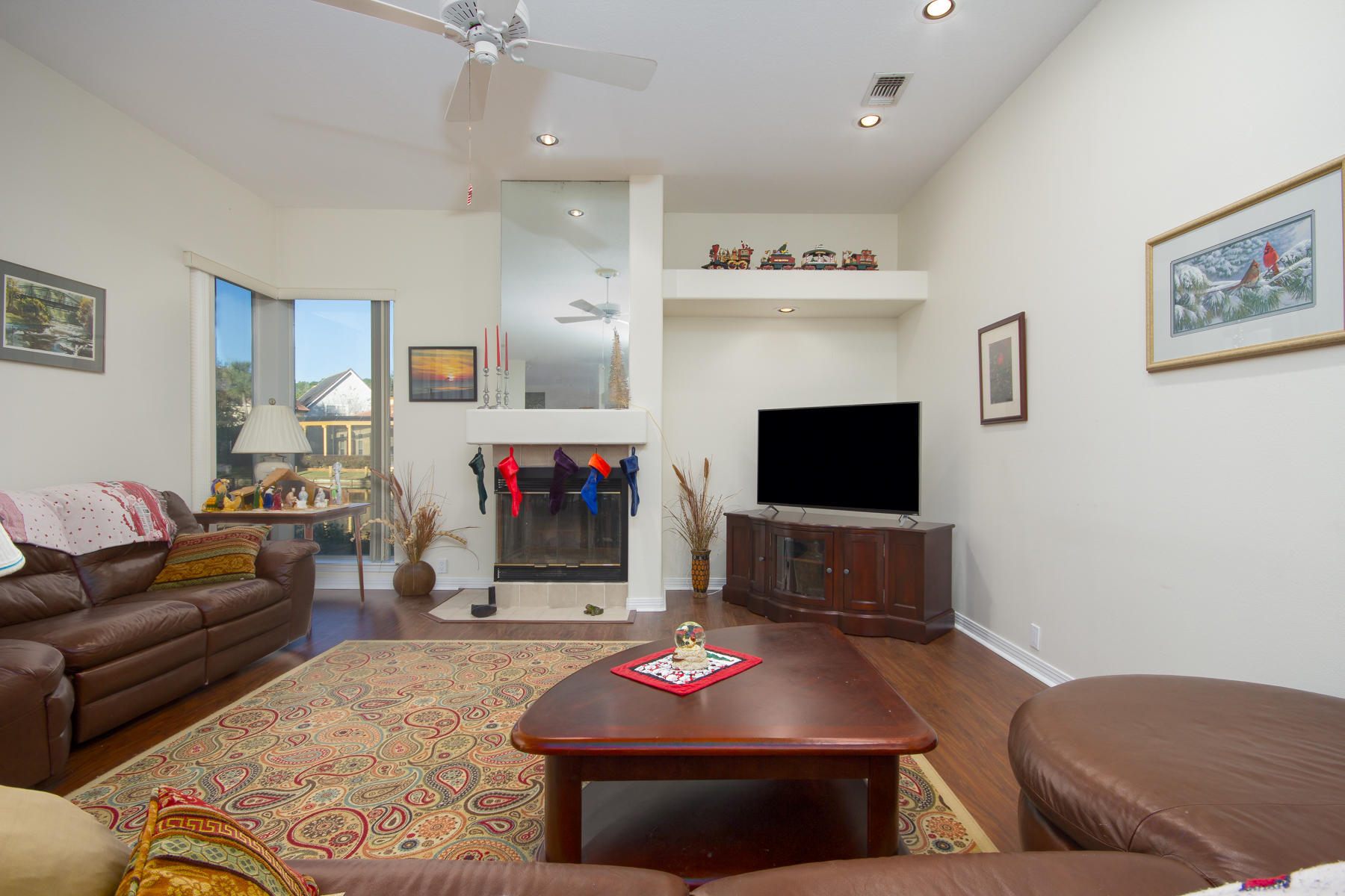 EMERALD BAY PH 1A - Residential