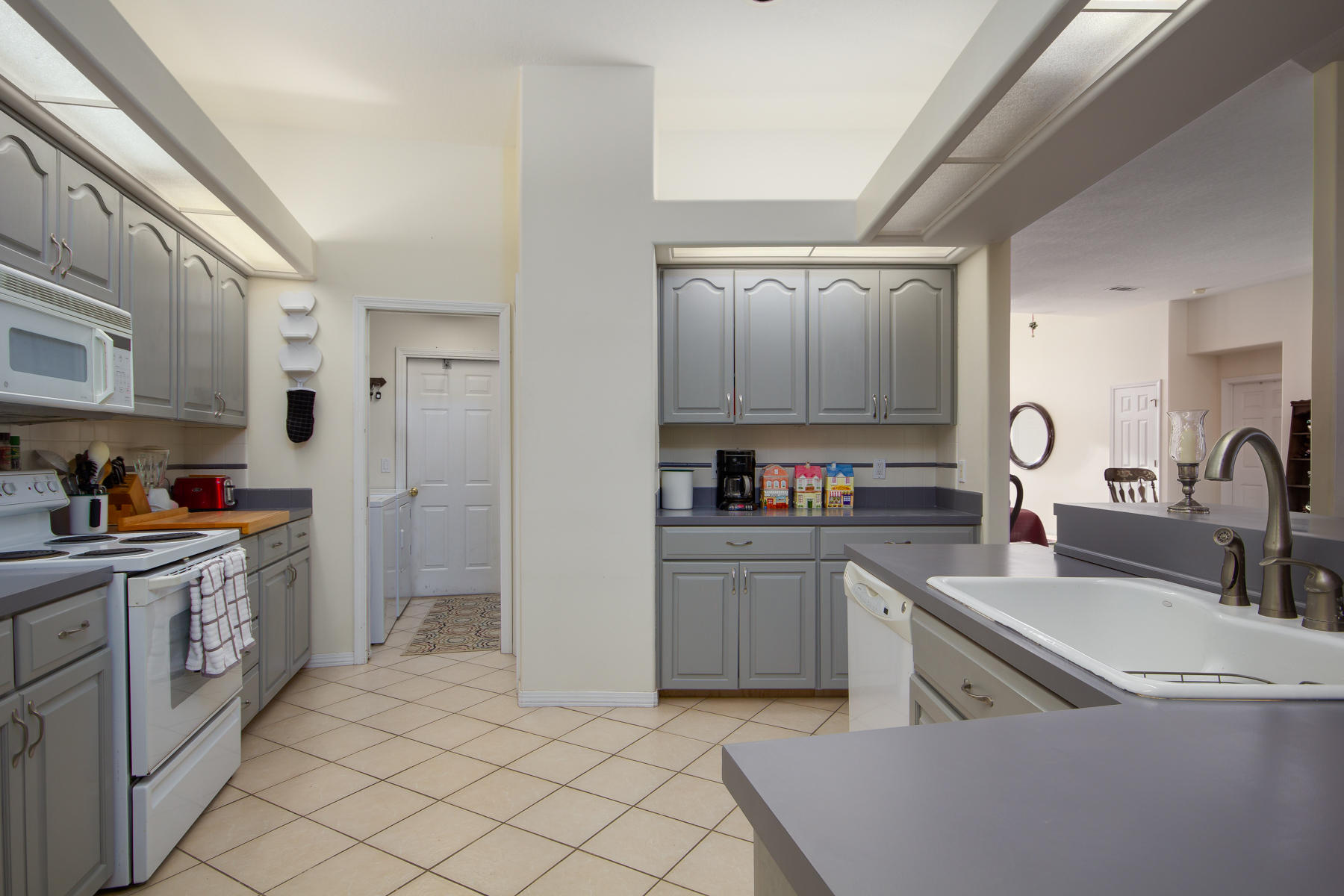 EMERALD BAY PH 1A - Residential