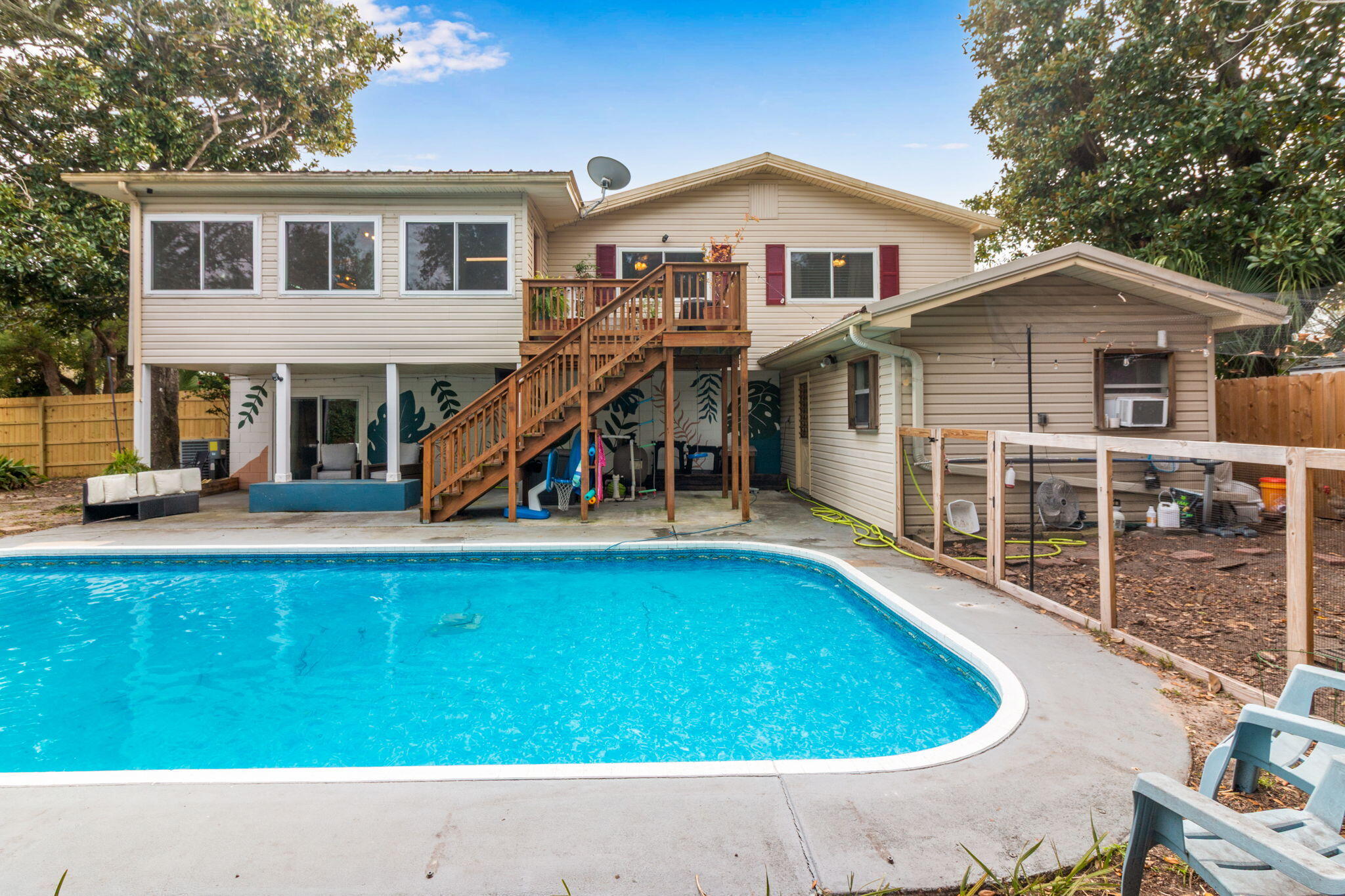 SEA HILLS 1ST - Residential