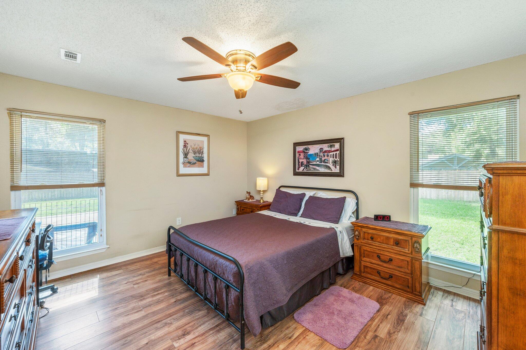 COUNTRY OAKS ESTATES PH 1 - Residential