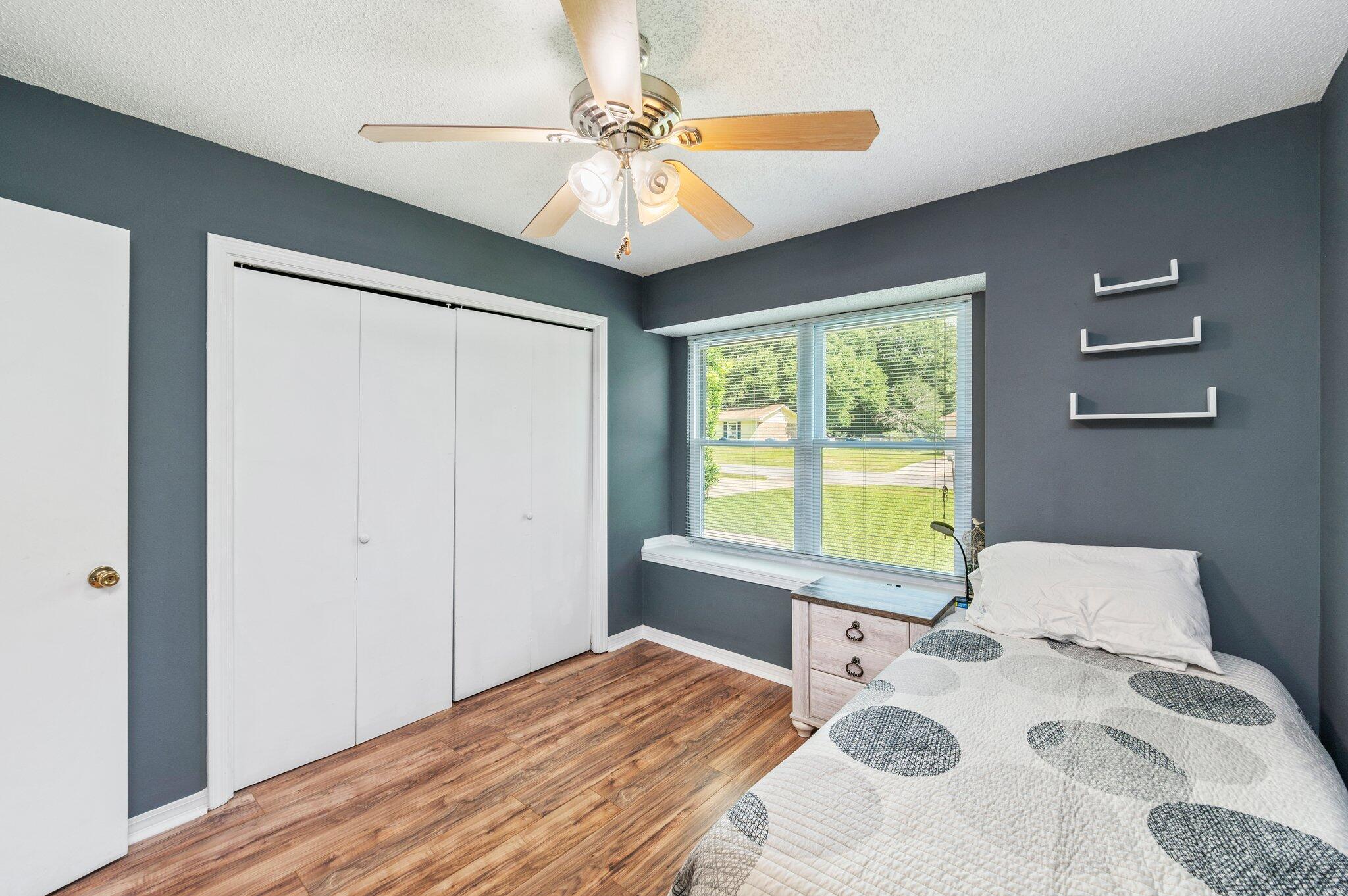 COUNTRY OAKS ESTATES PH 1 - Residential