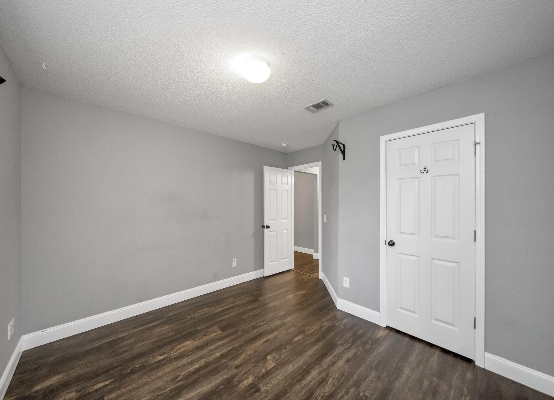 HOLLEY BY THE SEA - Residential Lease