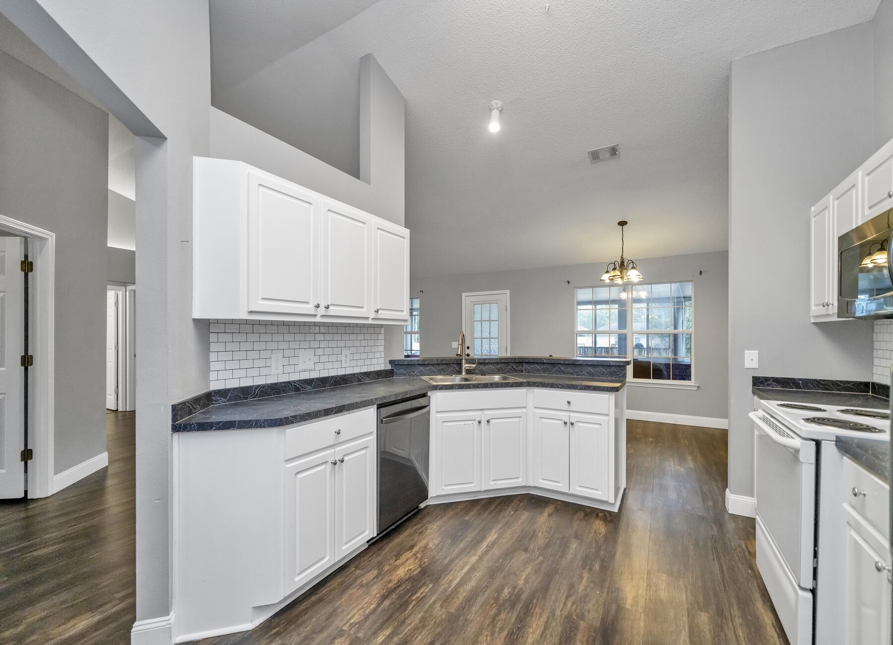 HOLLEY BY THE SEA - Residential Lease