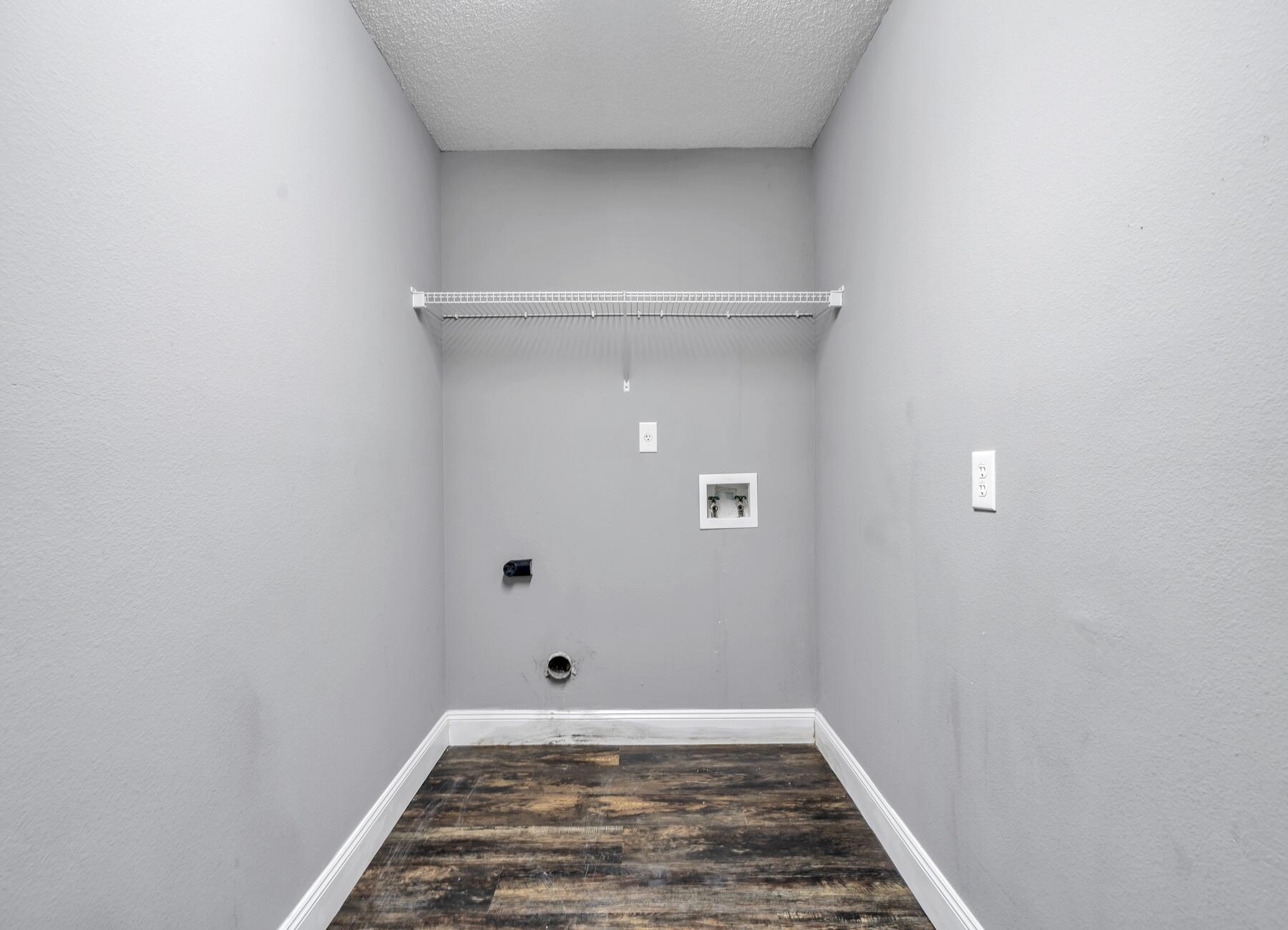 HOLLEY BY THE SEA - Residential Lease