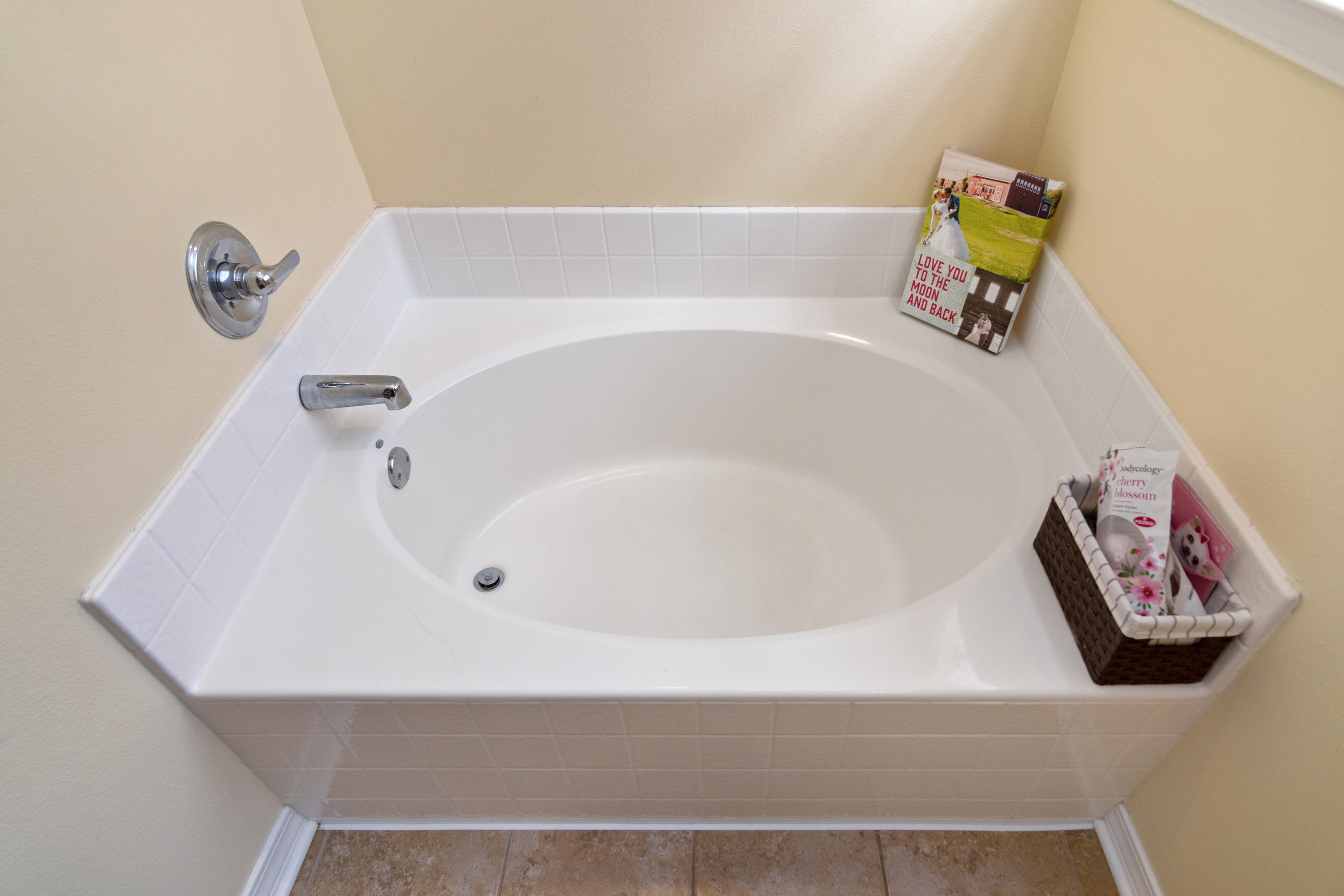 SANDY RIDGE ESTATES - Residential