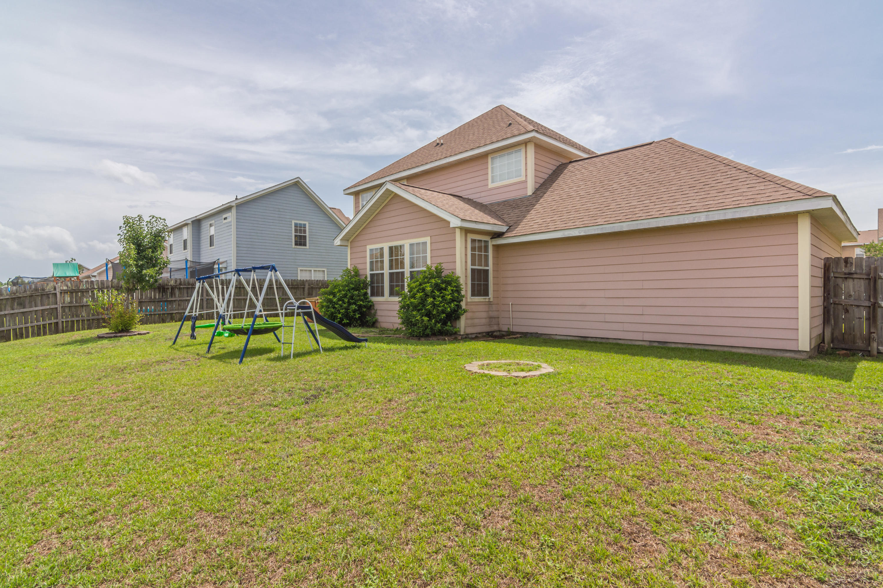 SANDY RIDGE ESTATES - Residential