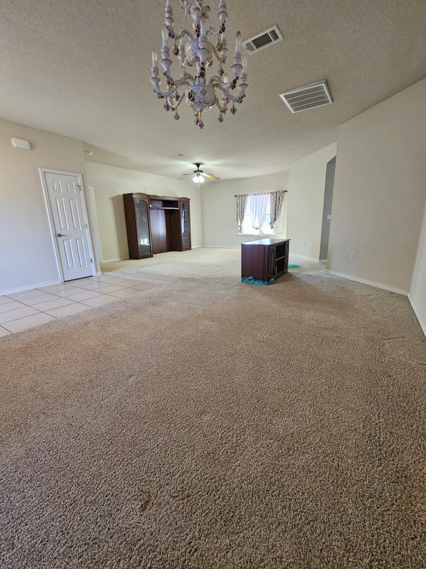 CARNEGIE HILLS - Residential