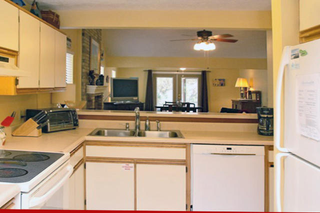 CAMP CREEK LAKE - Residential