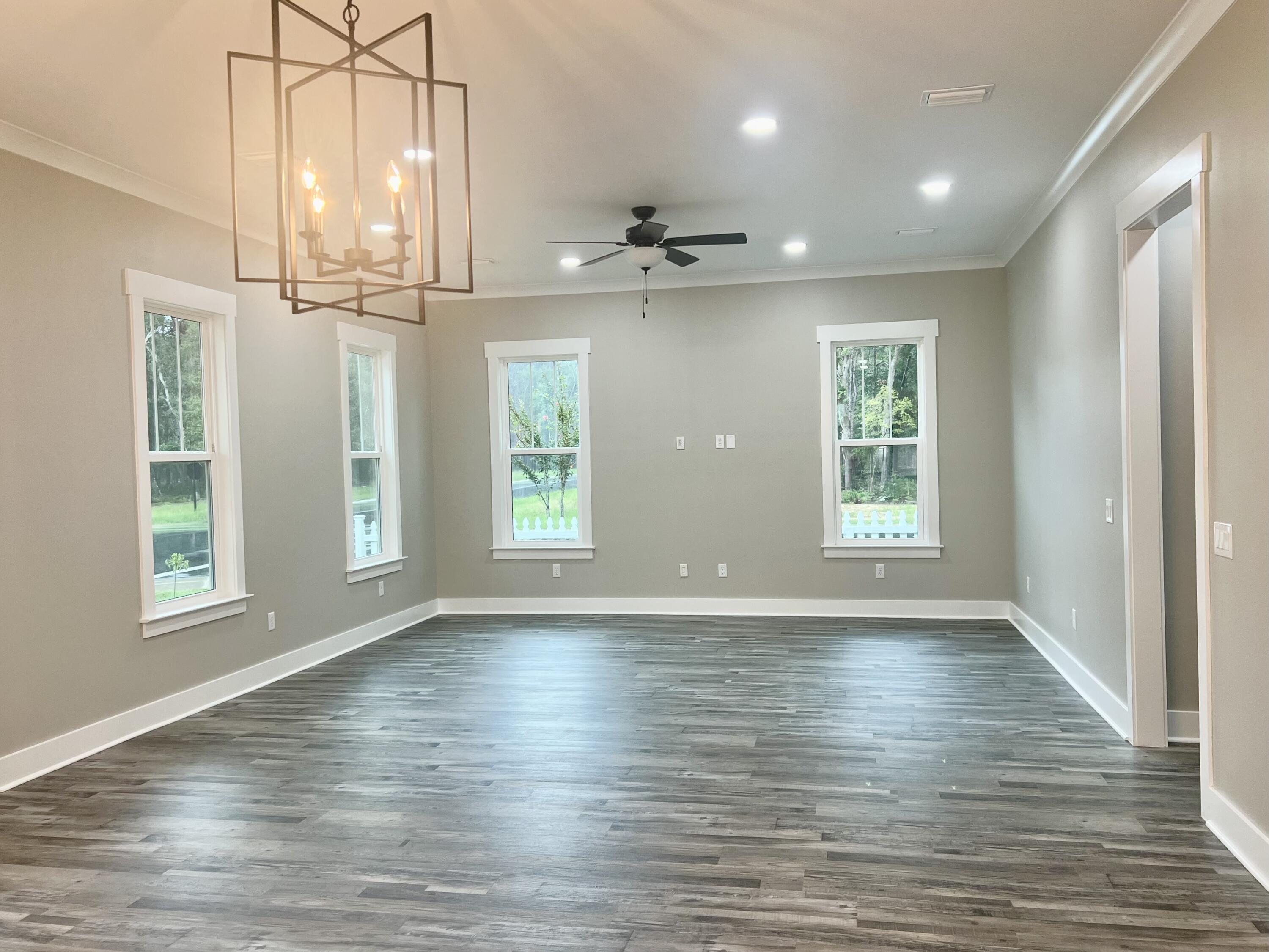 Deer Moss Creek - Residential