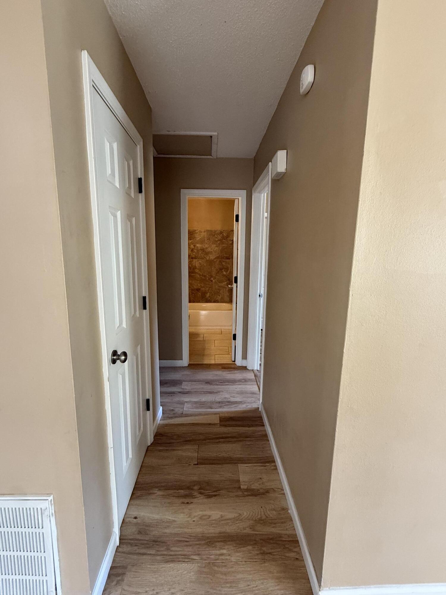 SUNSET STRIP - Residential Lease