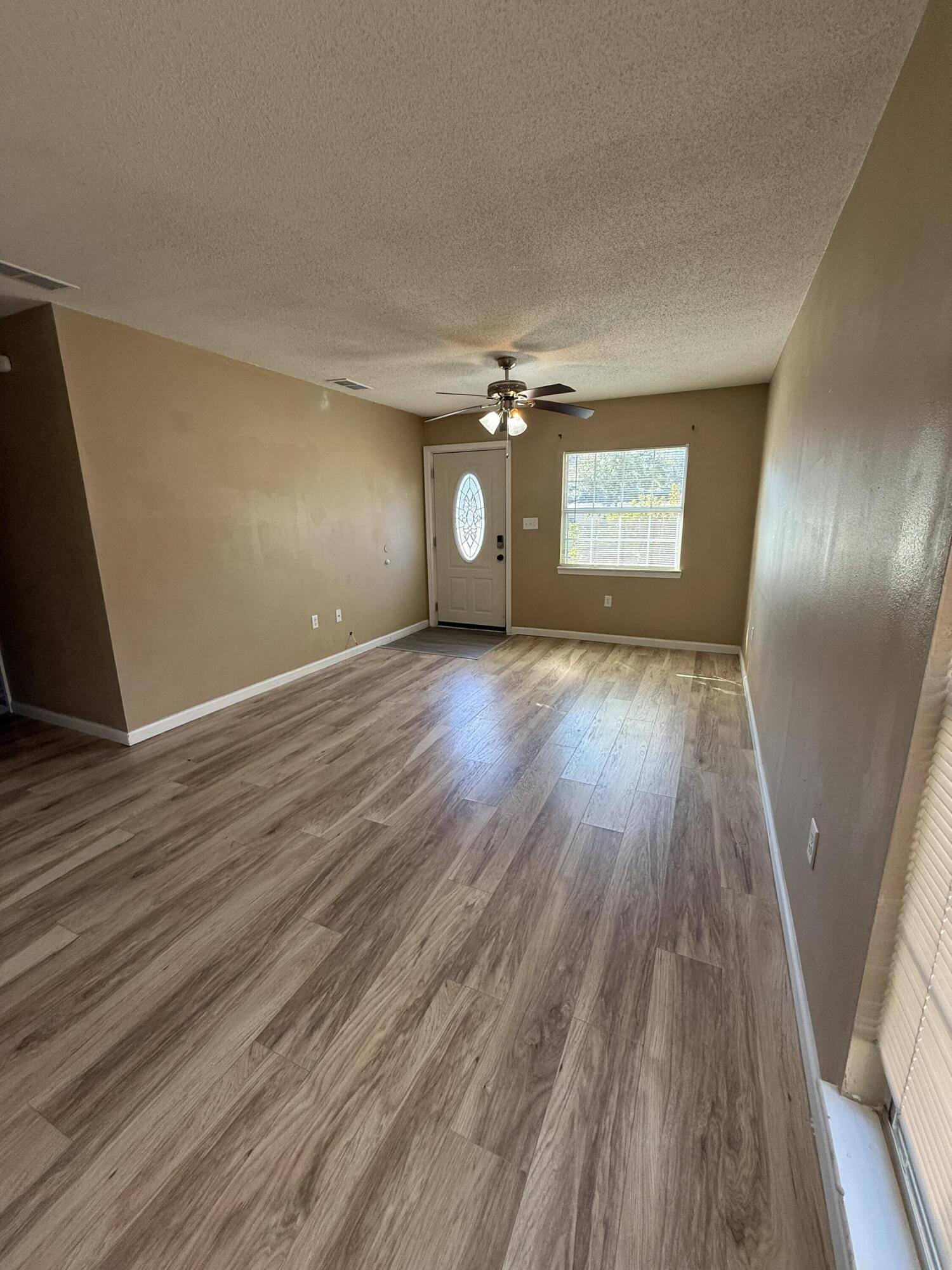 SUNSET STRIP - Residential Lease