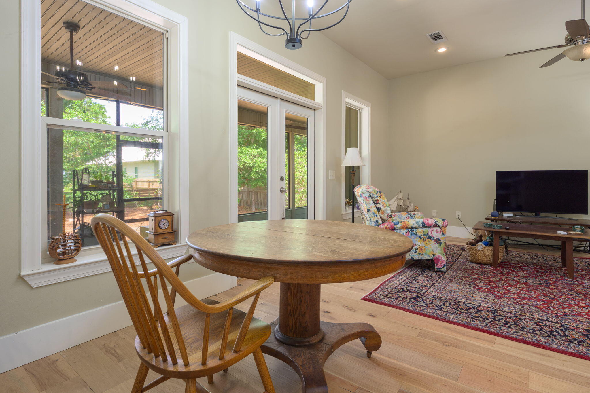 DAUGHETTES AMENDED - Residential