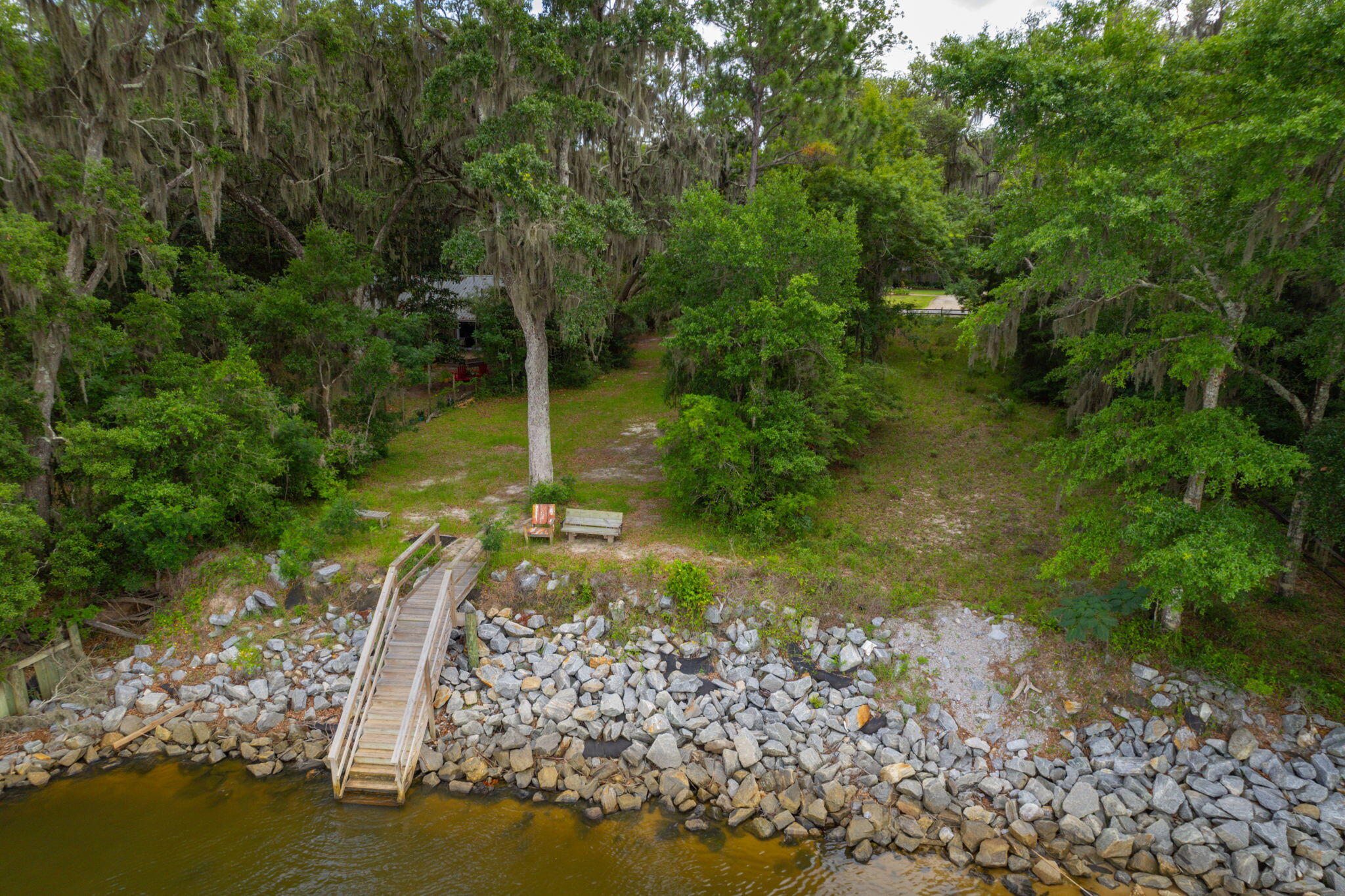 DAUGHETTES AMENDED - Residential