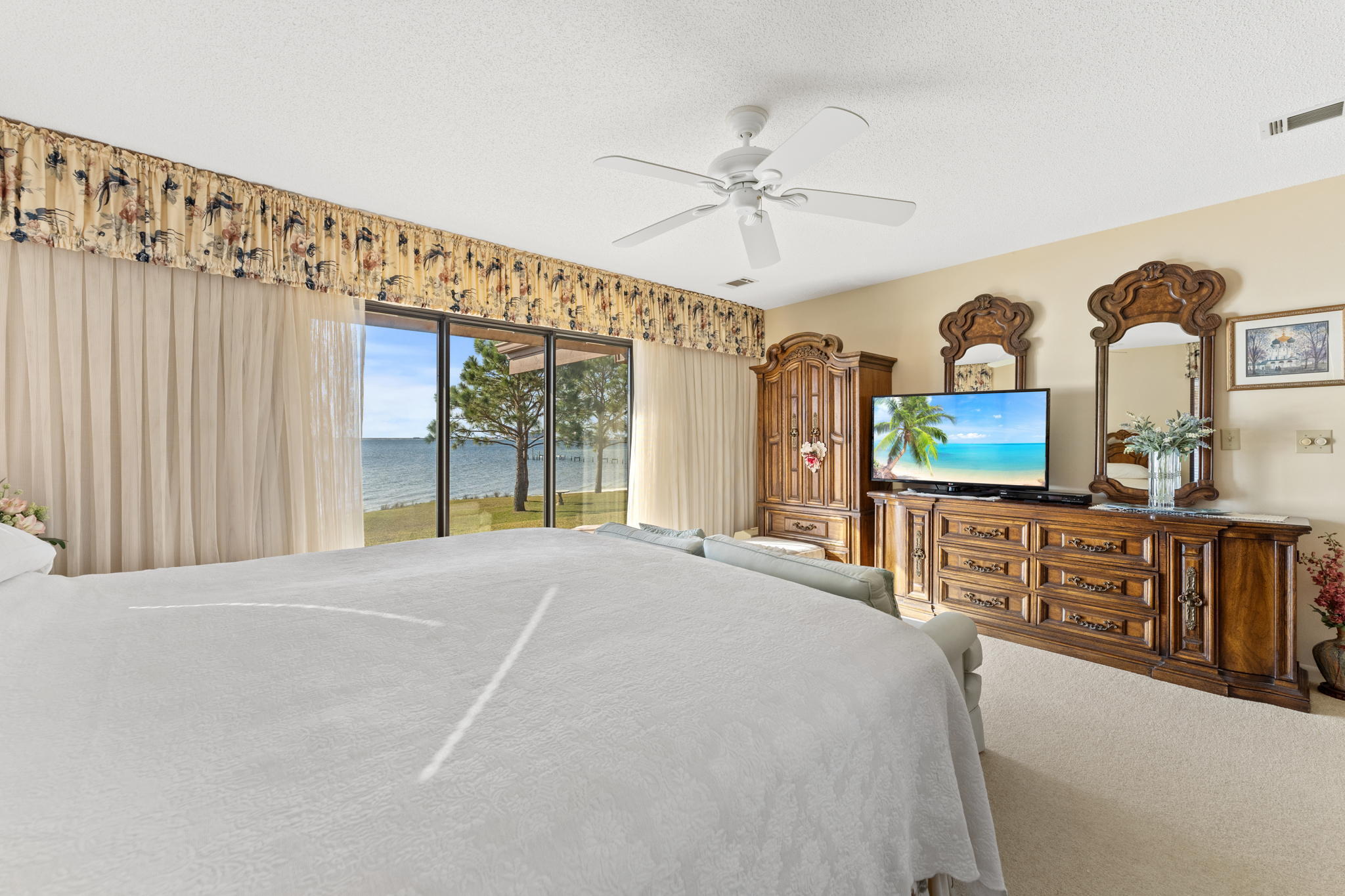 NAVARRE BY THE SOUND - Residential