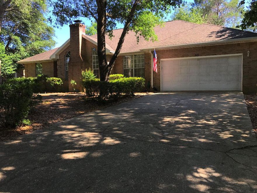 This all Brick Beauty offers 4 bedrooms, 2.5 baths plus an office located in the desirable Rocky Bayou Country Club. This low maintenance home has a large eat-in kitchen with newer stainless steel appliances, granite counter tops, breakfast bar and lots of cabinets. The Florida room offers lots of space with large windows and is heated and cooled for all year round use. Don't forget the large family room with wood burning fireplace for those chilly nights which opens into the spacious dining room with tray ceiling. This home has a split floor plan with laminate flooring and tile throughout. You will also find crown molding, recessed lighting and the HVAC is just 3 years old!! Enjoy the beautiful BRAND NEW patio in the backyard, with a firepit and seating that is great for entertaining.