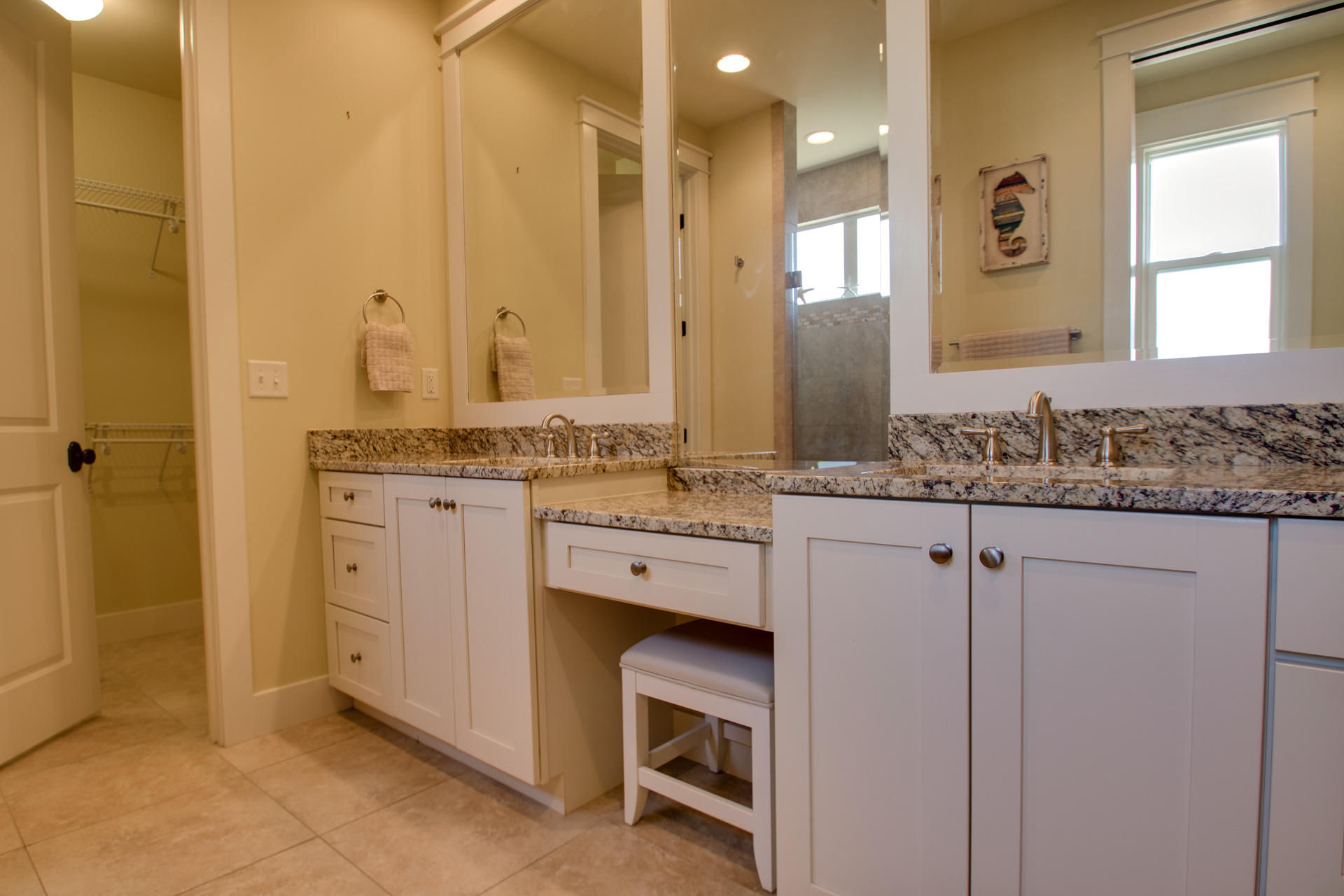 CARSON OAKS - Residential