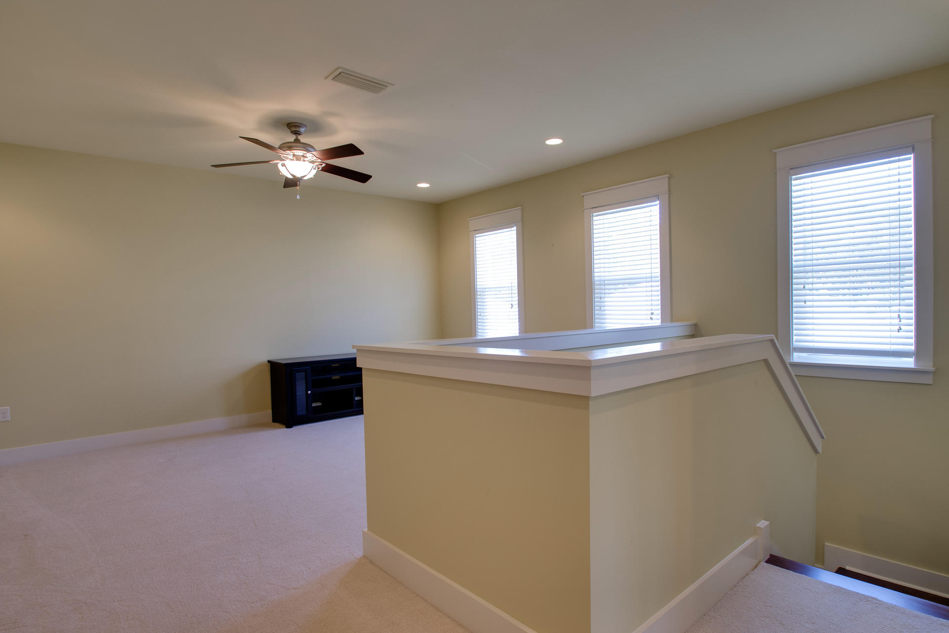 CARSON OAKS - Residential