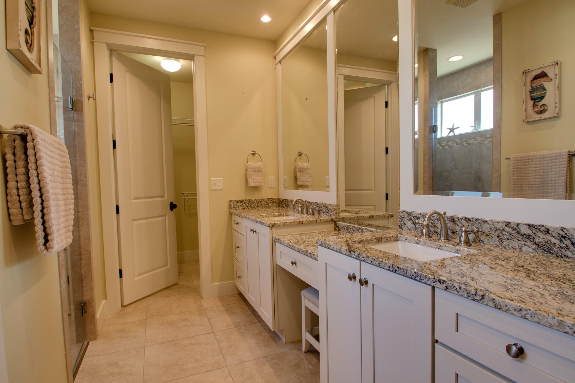 CARSON OAKS - Residential