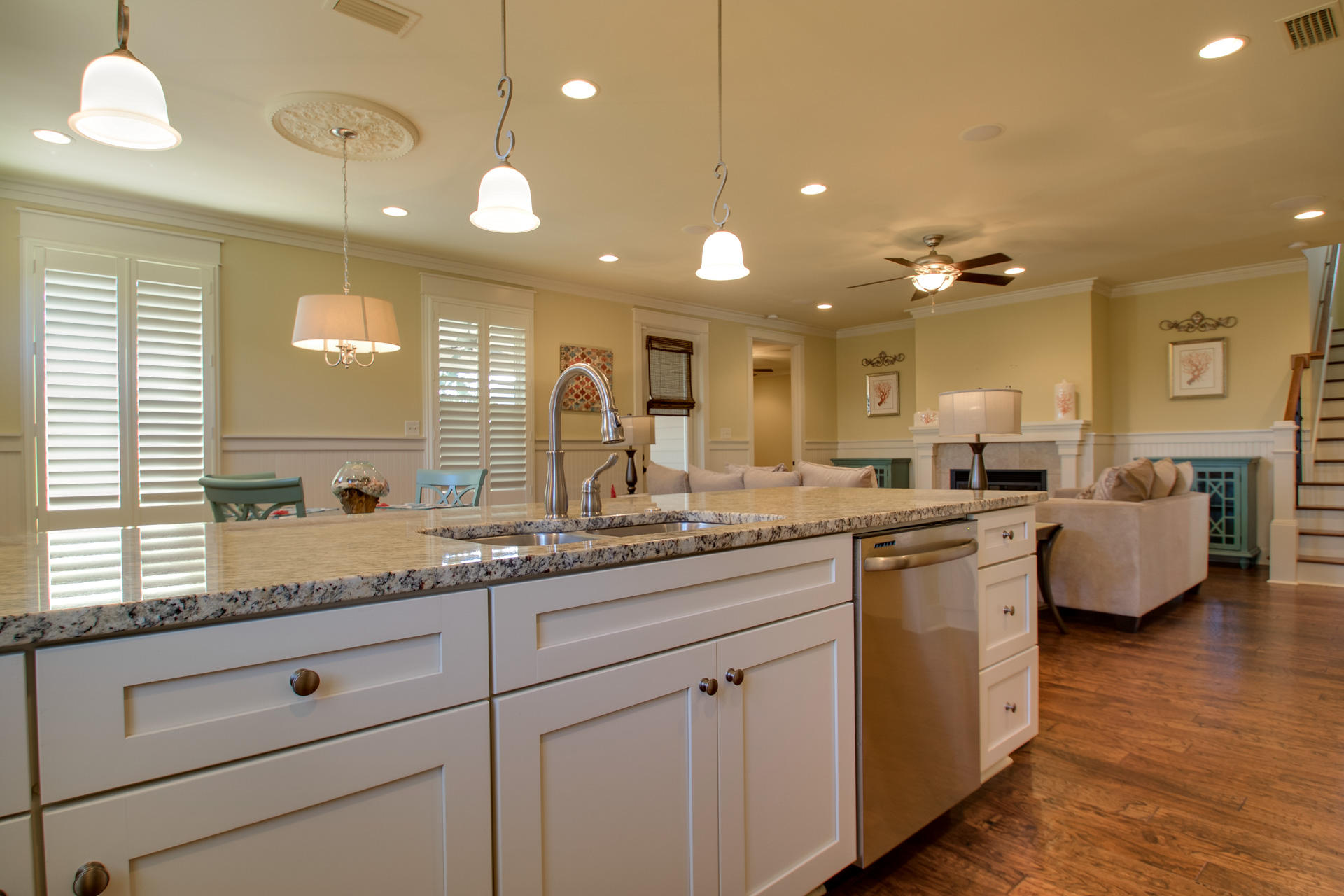 CARSON OAKS - Residential