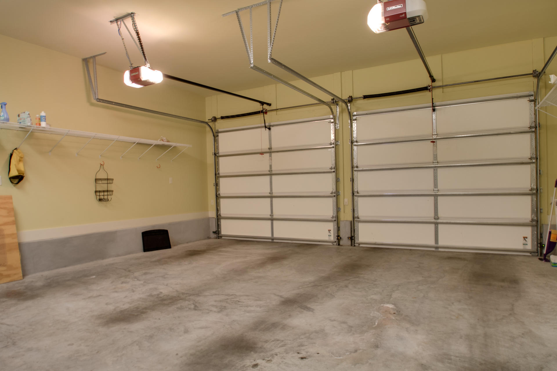 CARSON OAKS - Residential