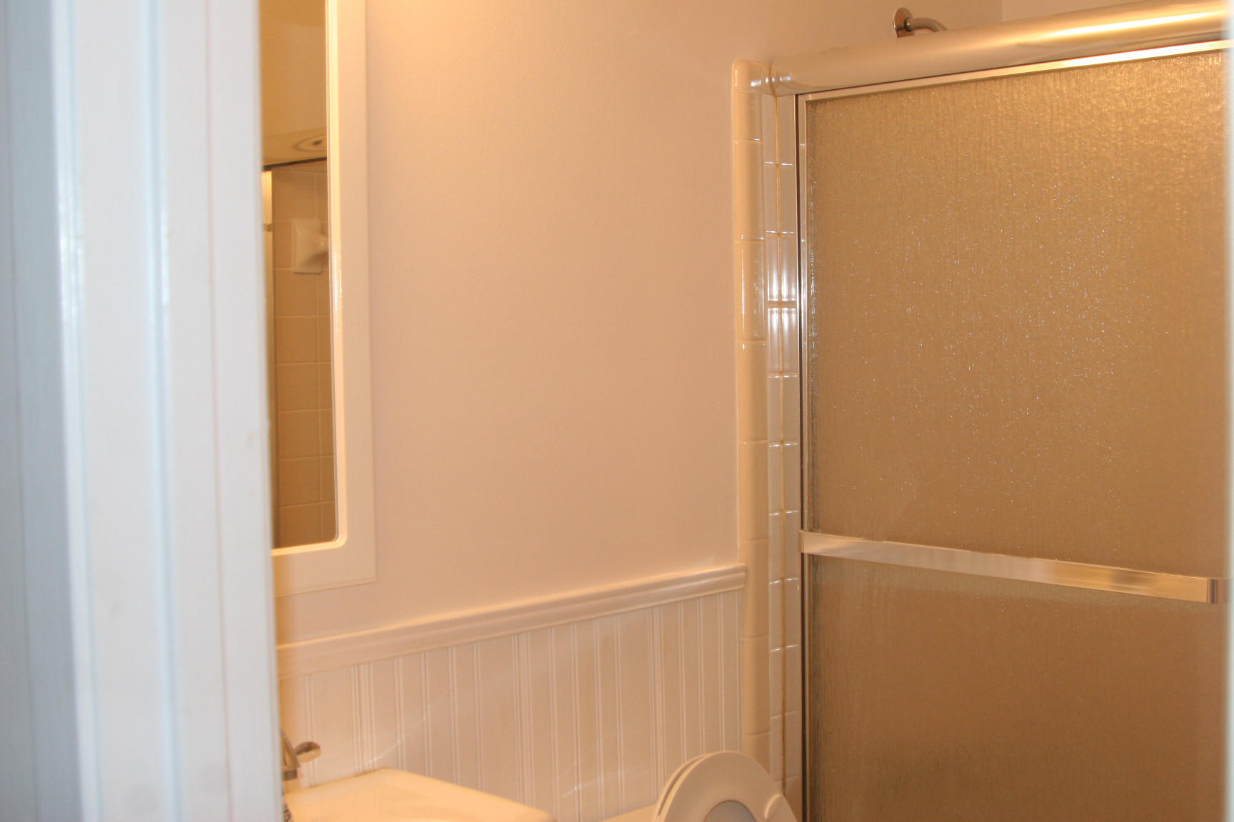 CREEKSIDE - Residential Lease