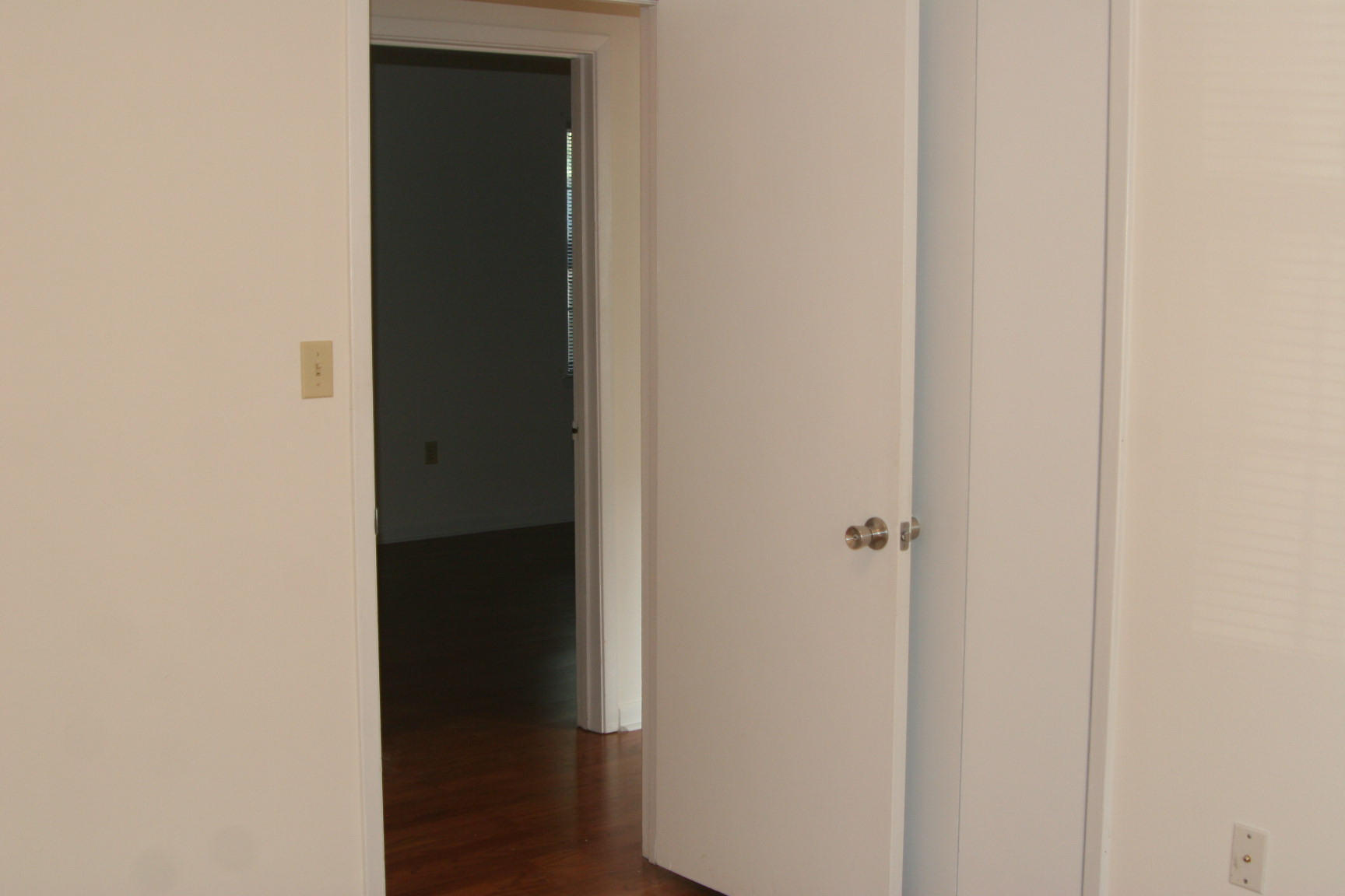 CREEKSIDE - Residential Lease