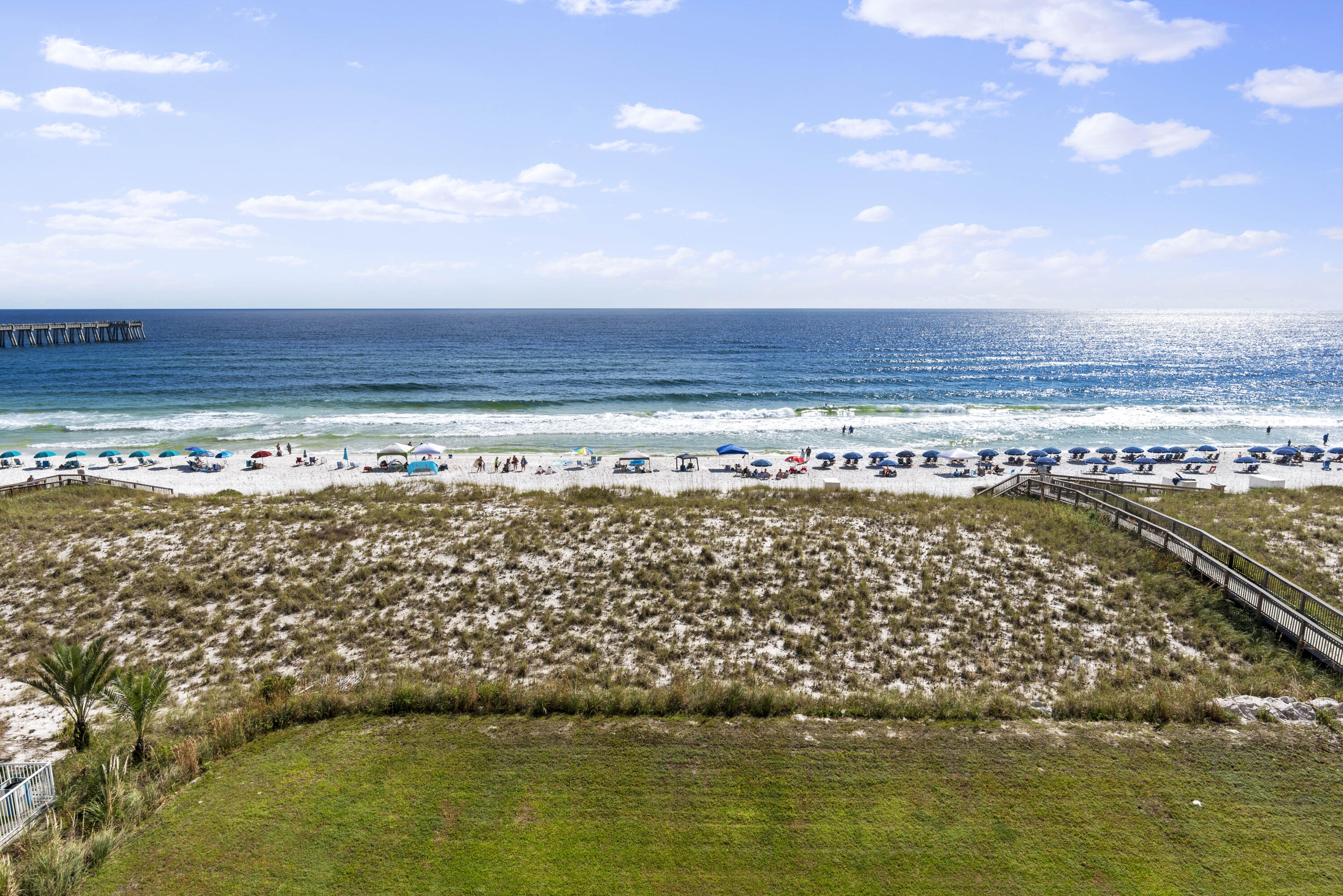 BEACH COLONY RESORT - Residential